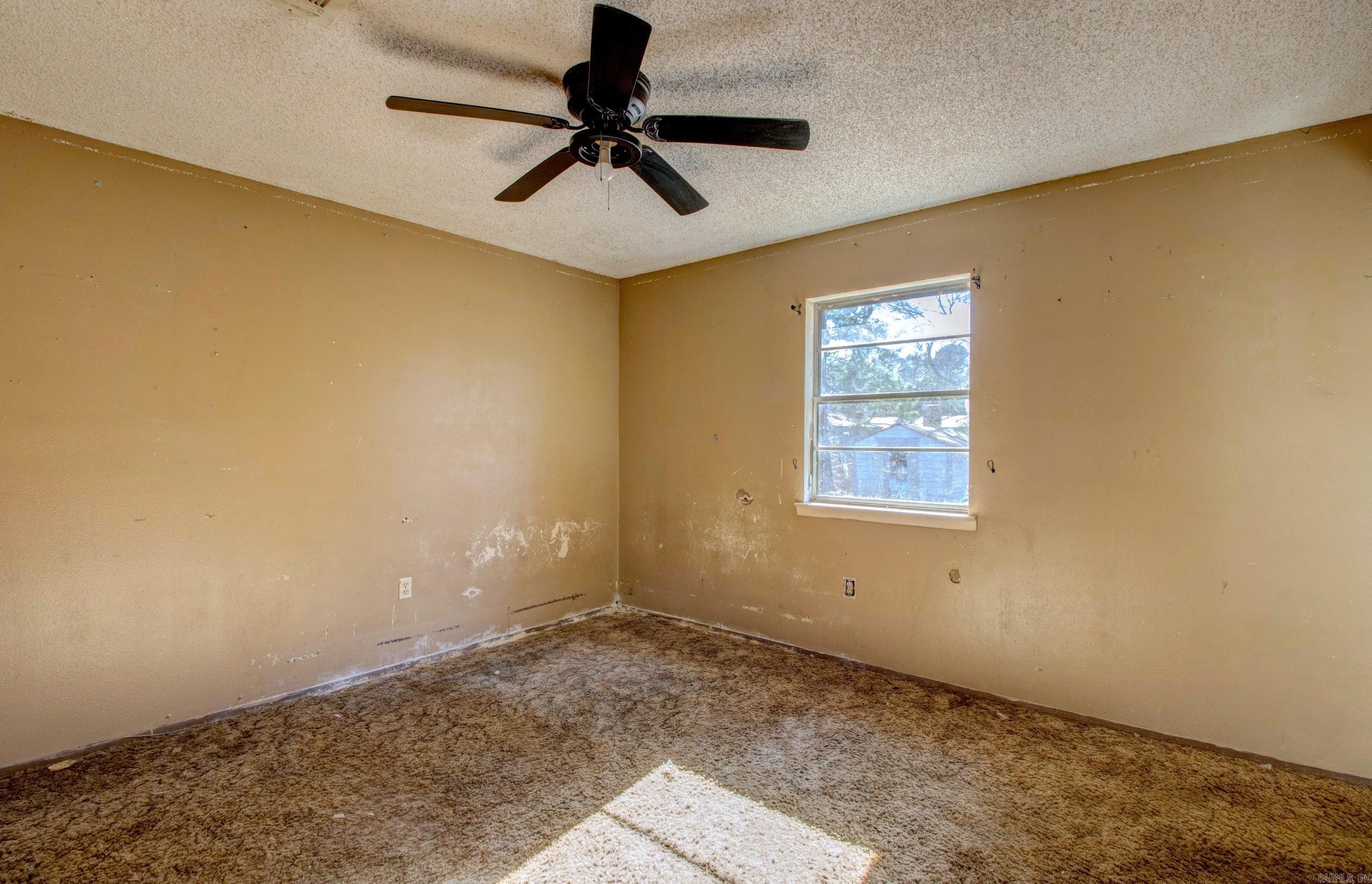 ROLLING MEADOWS - Residential