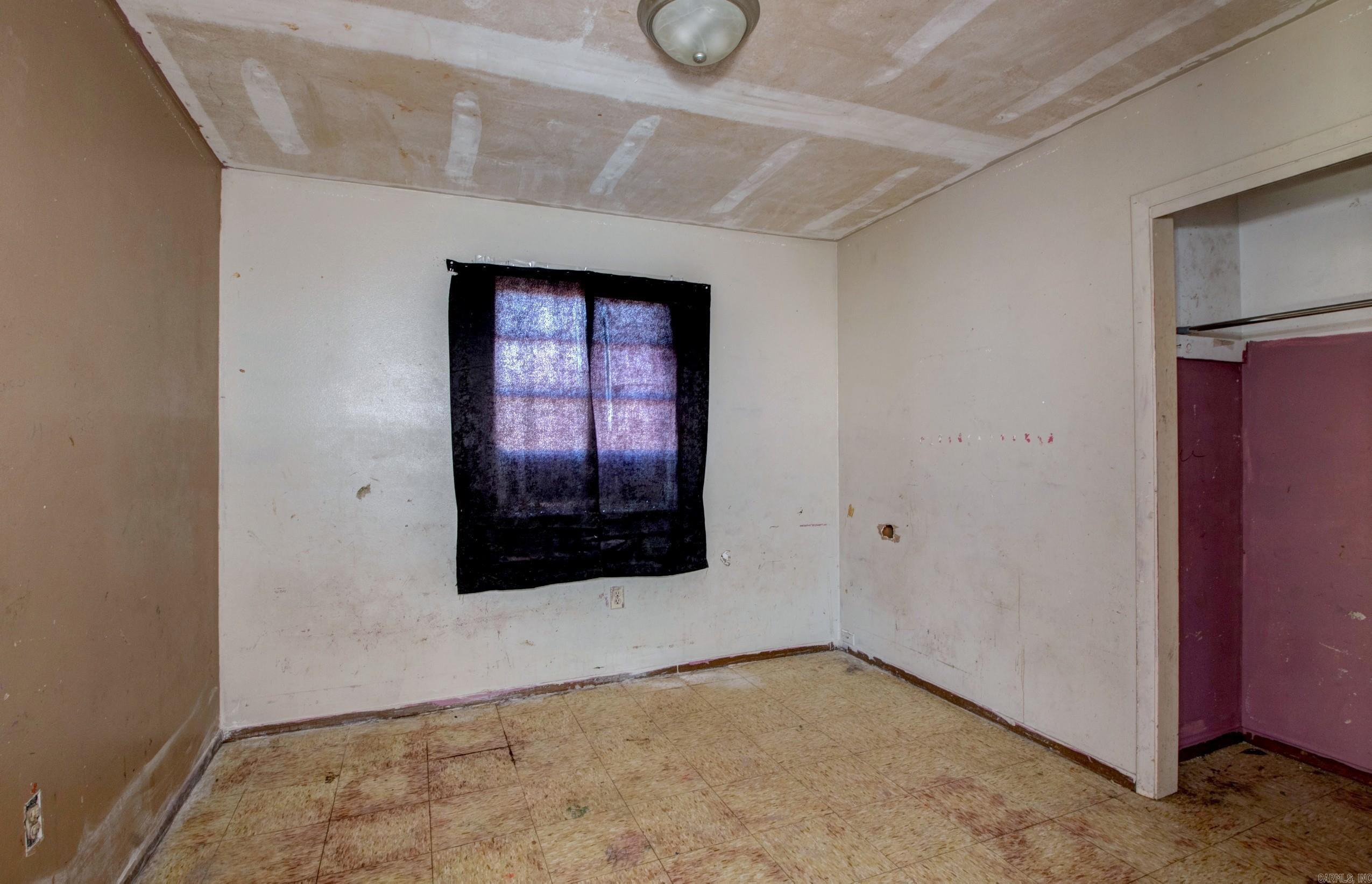 ROLLING MEADOWS - Residential