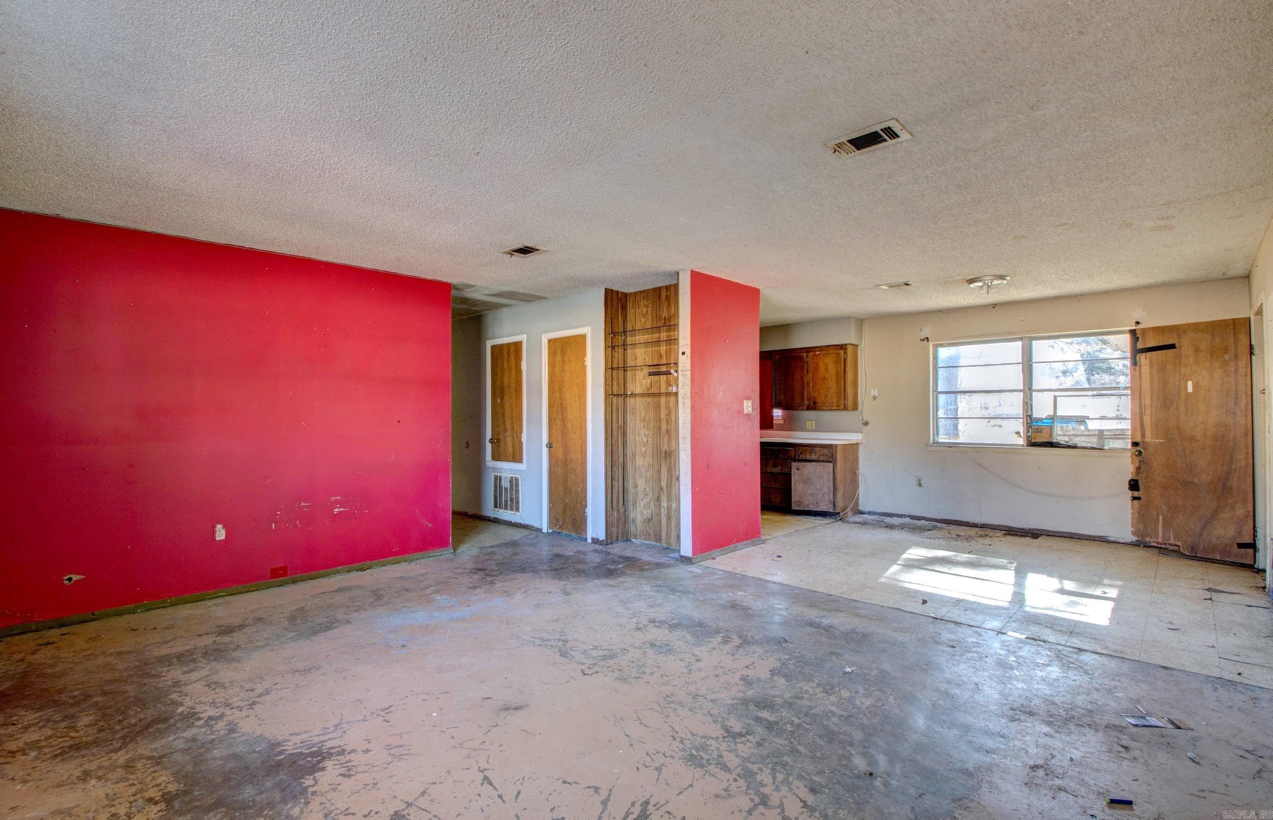 ROLLING MEADOWS - Residential