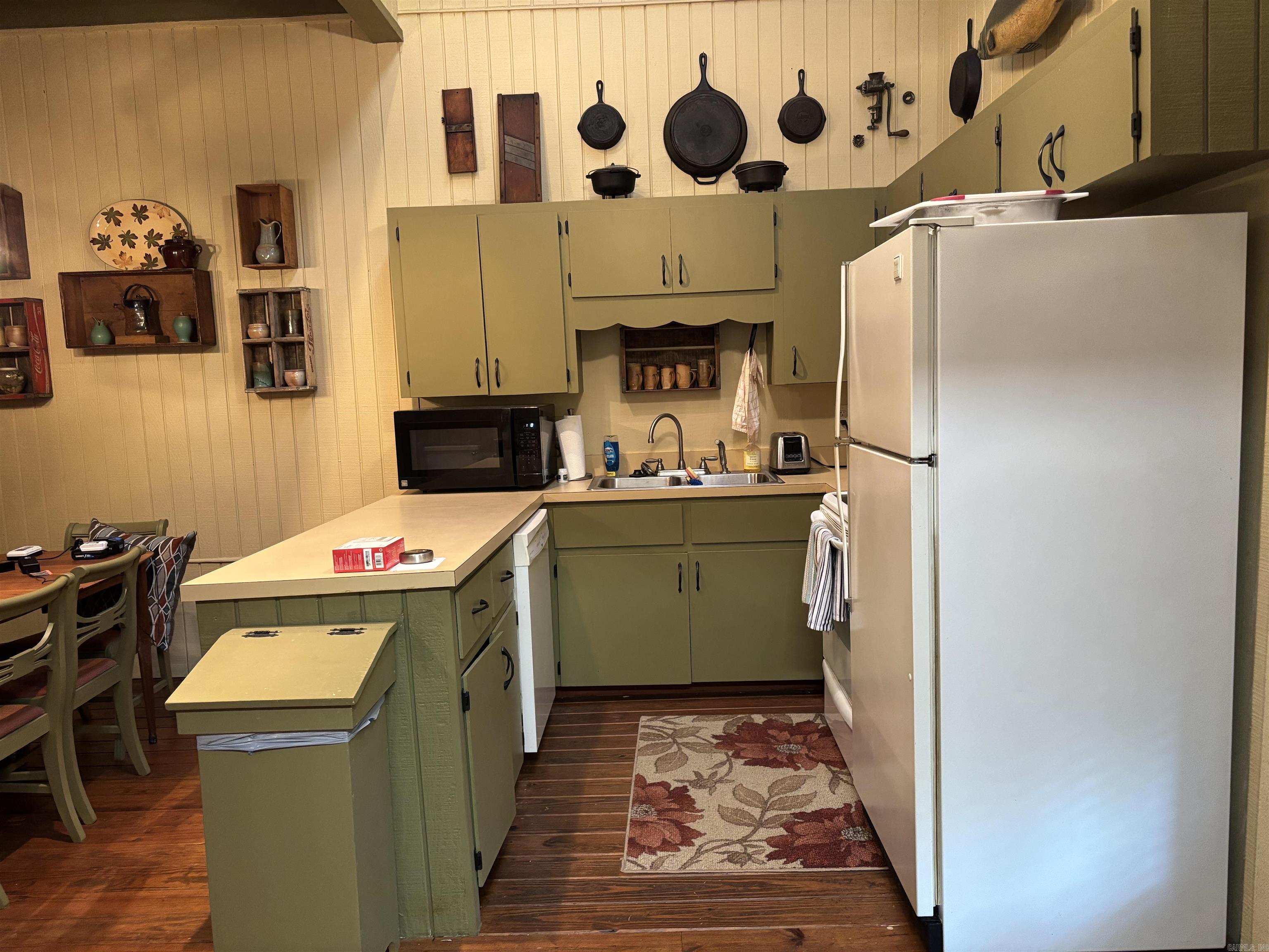 Driftwood Beach I - Residential