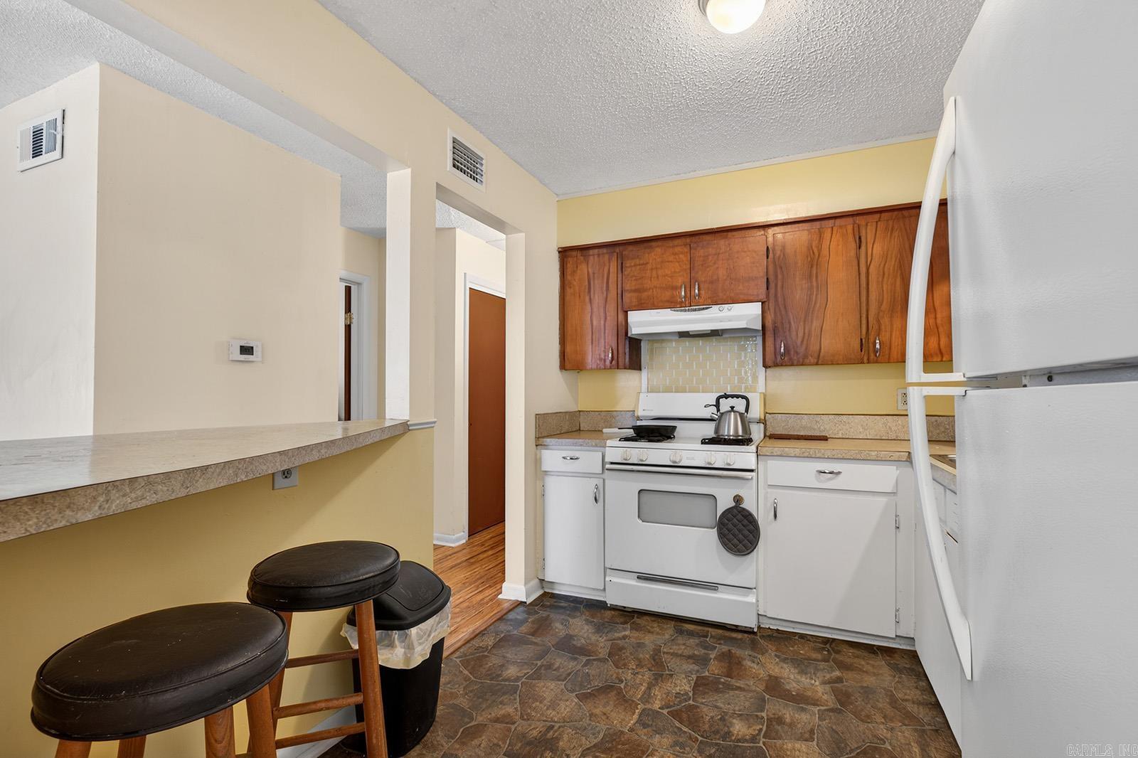 WOODHAVEN - Residential