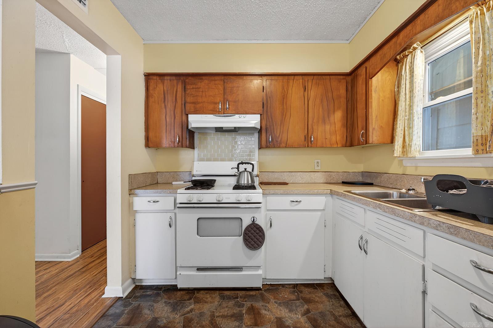 WOODHAVEN - Residential