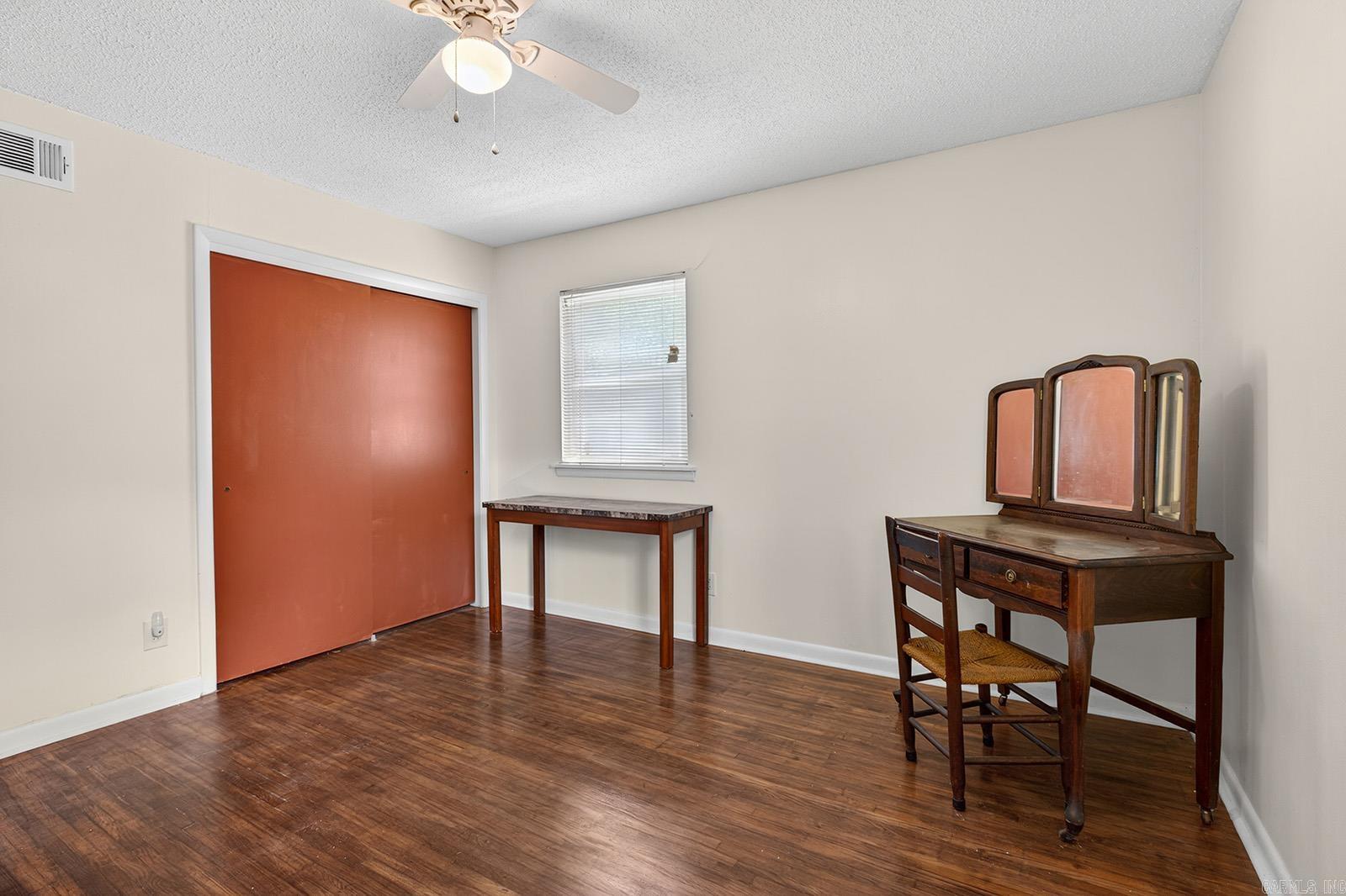 WOODHAVEN - Residential