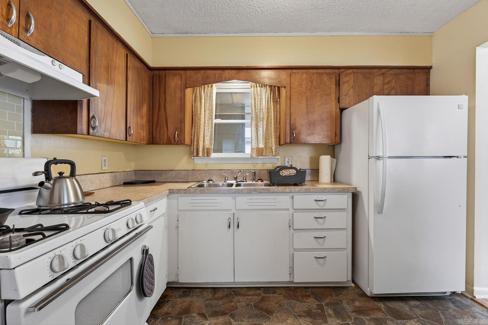 WOODHAVEN - Residential