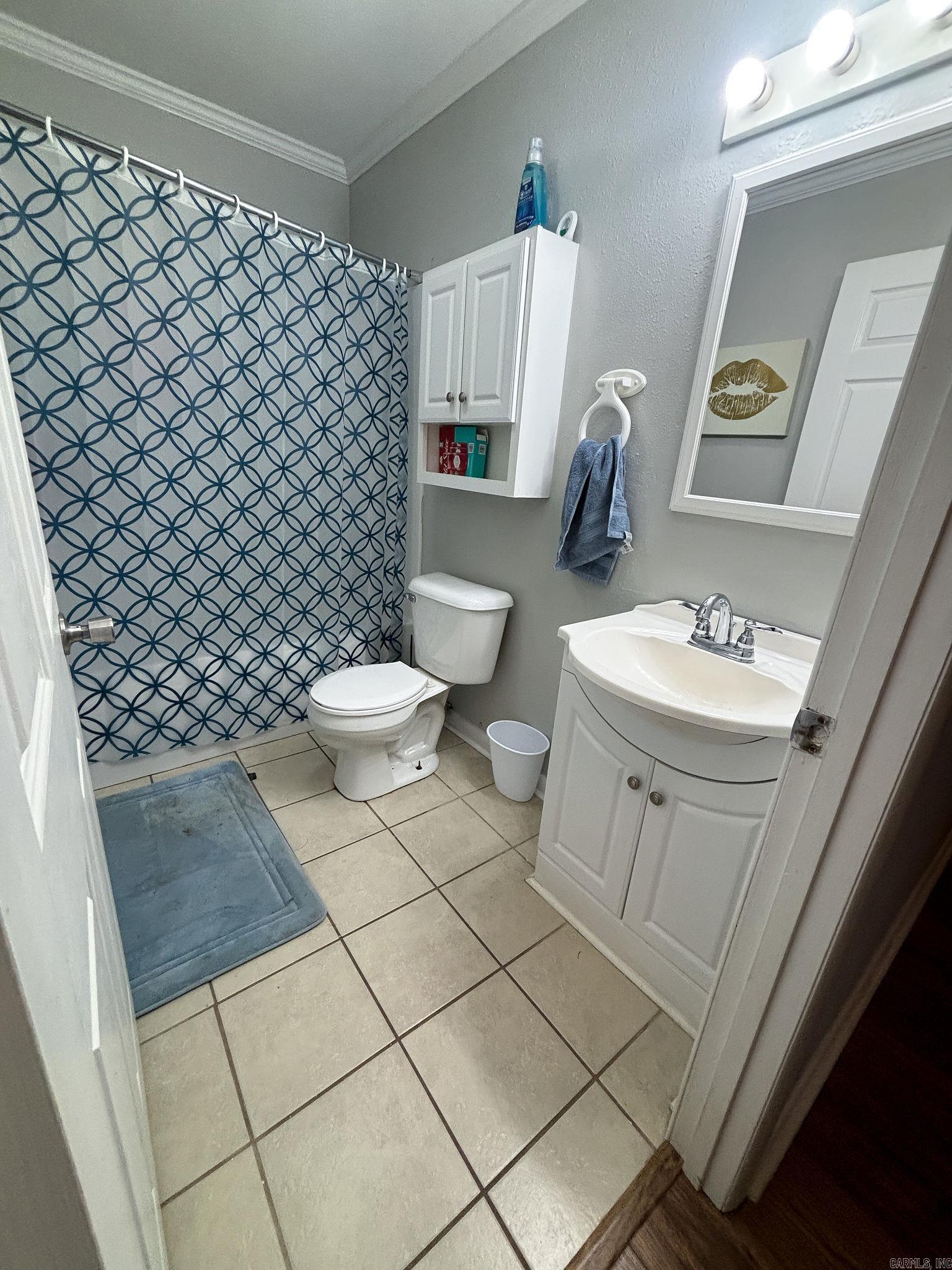 EZELL & YOUNG - Residential