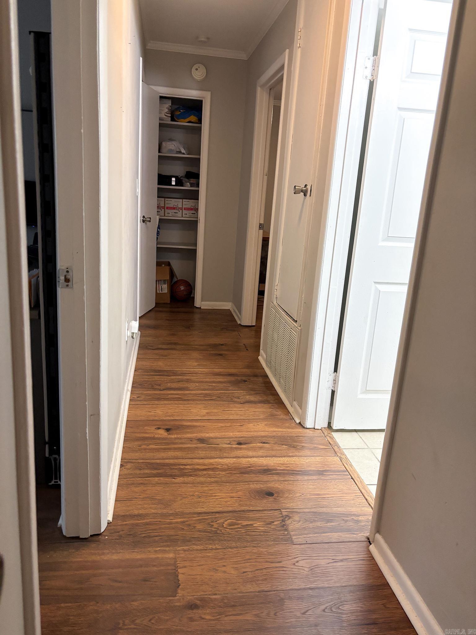 EZELL & YOUNG - Residential