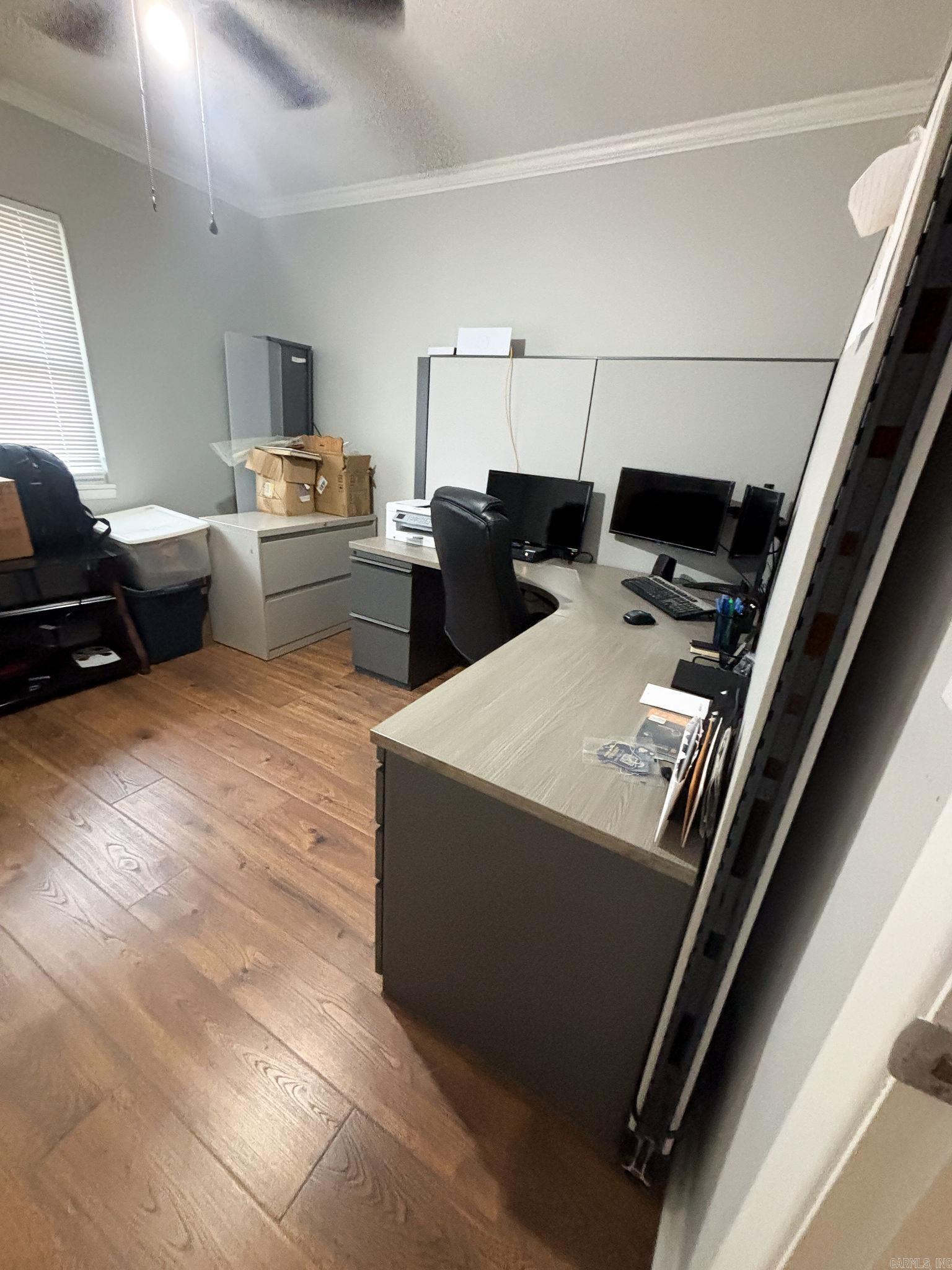 EZELL & YOUNG - Residential