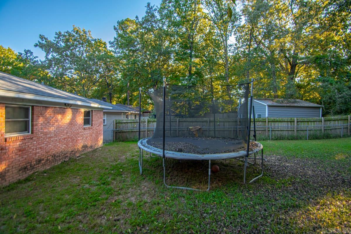 BARROW JOHN - Residential