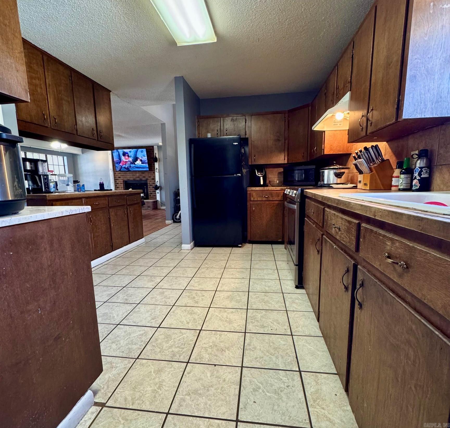 DAVIS & GARVIN - Residential