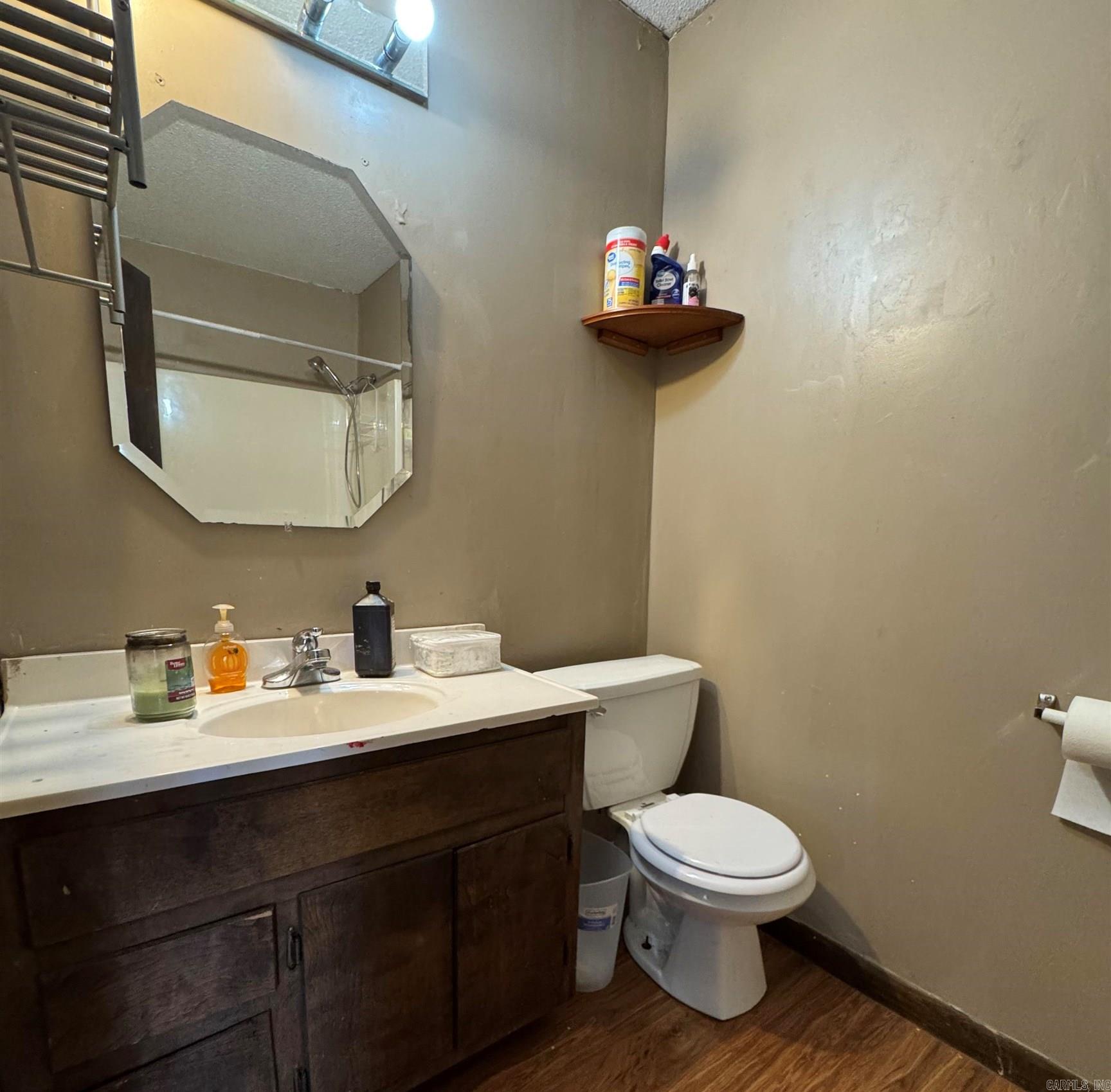 DAVIS & GARVIN - Residential