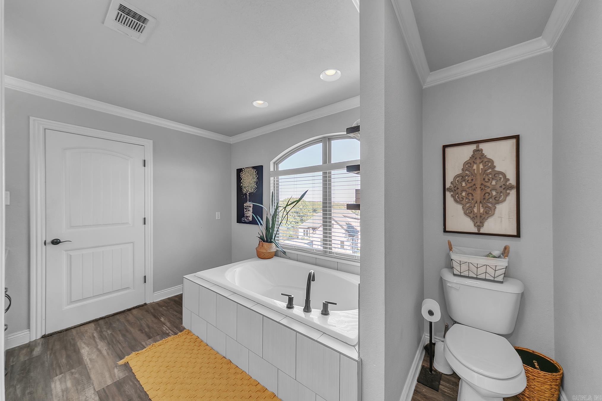 Seven Pointe Lake - Residential