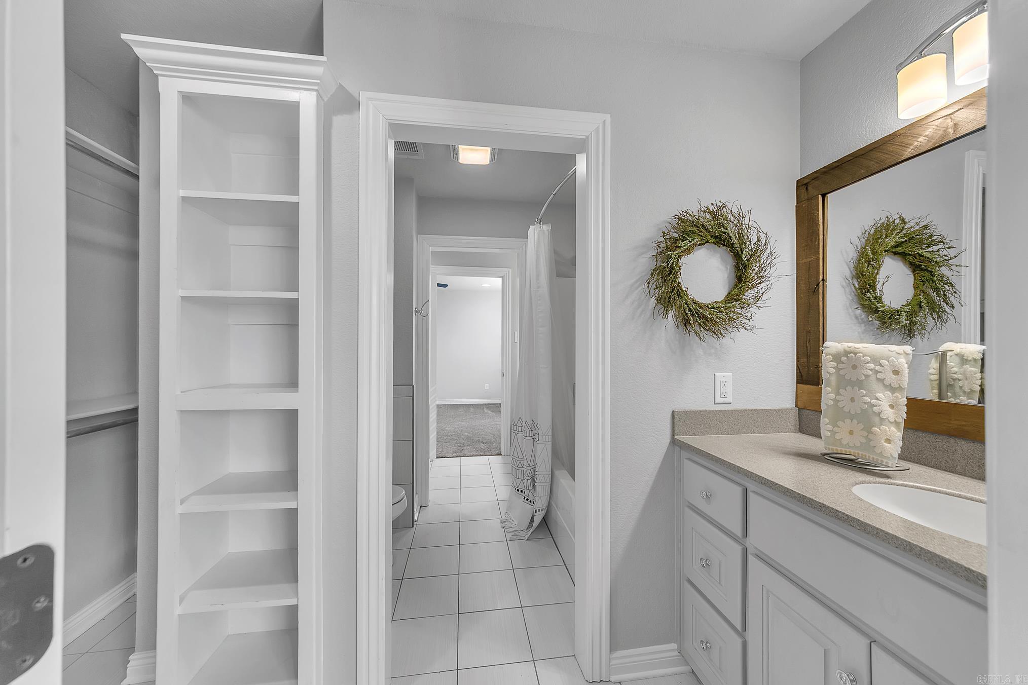 Seven Pointe Lake - Residential