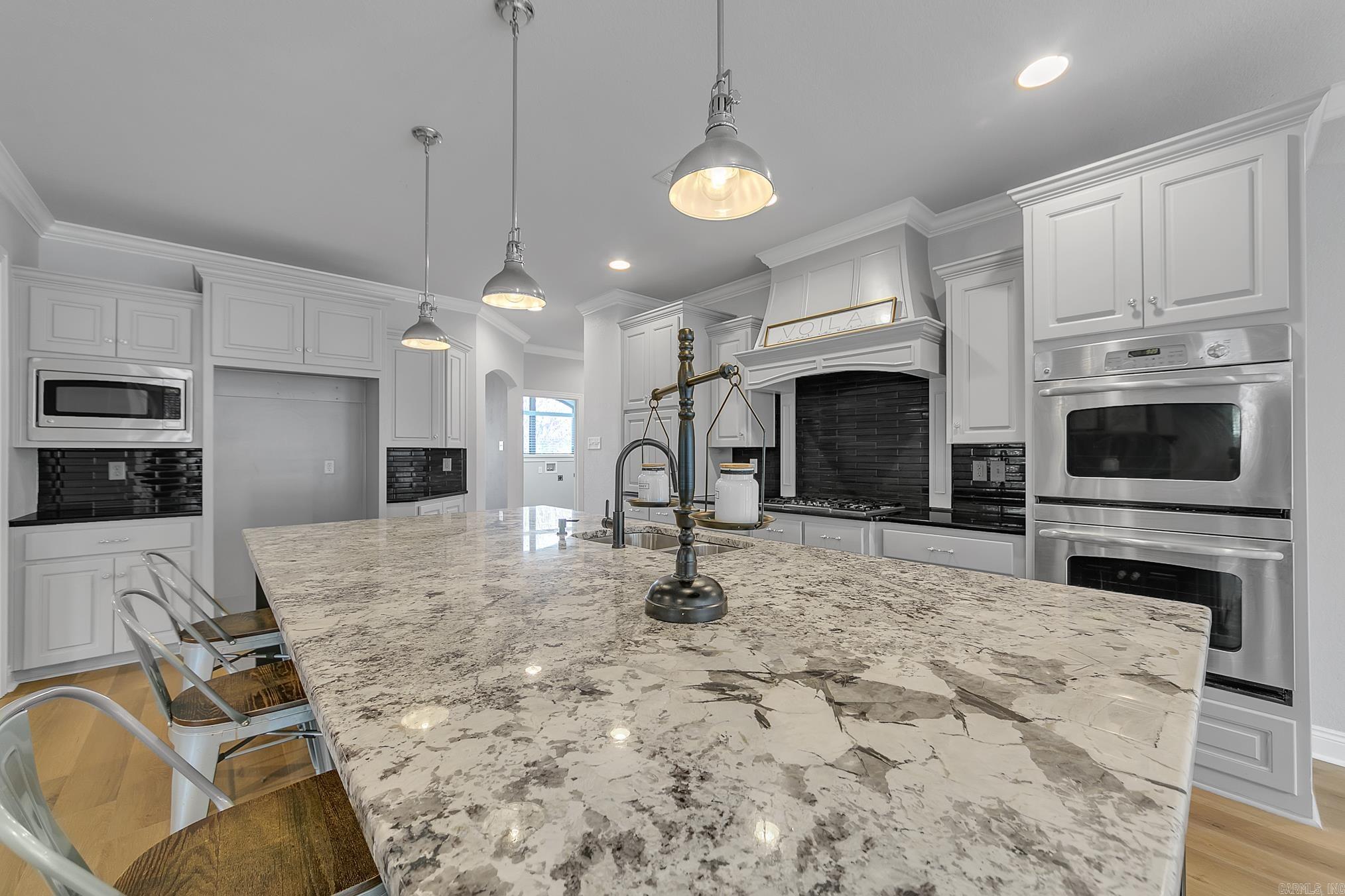 Seven Pointe Lake - Residential