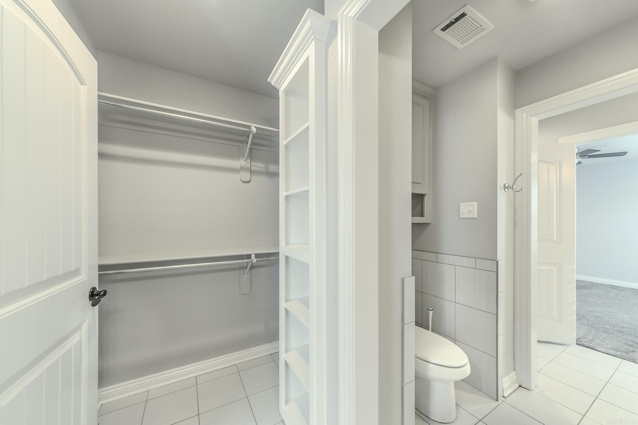 Seven Pointe Lake - Residential