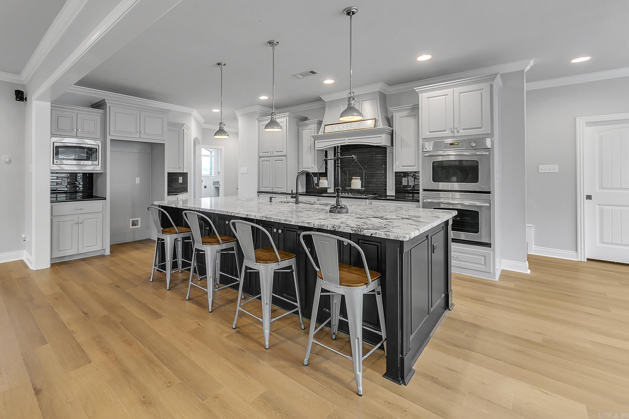 Seven Pointe Lake - Residential