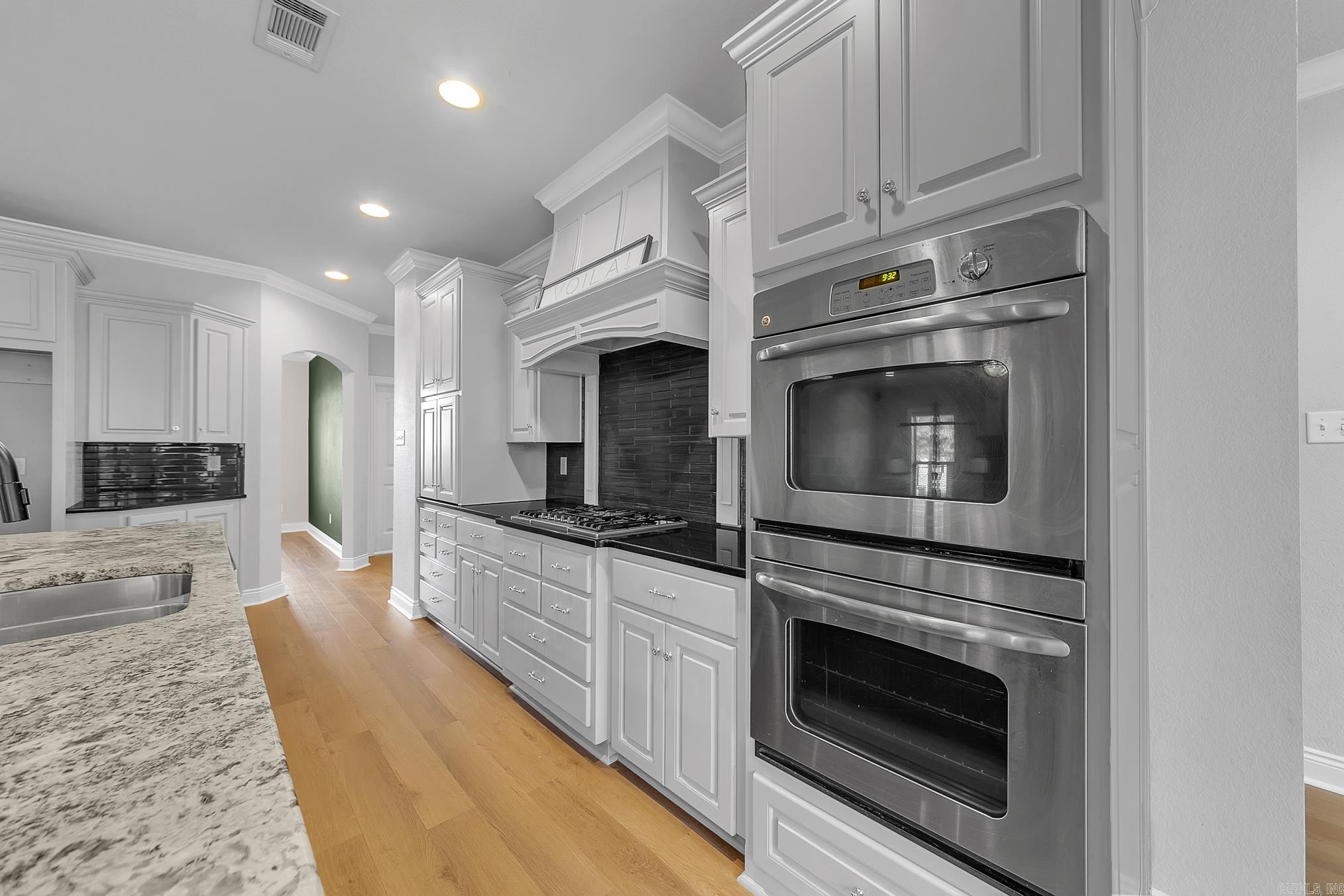 Seven Pointe Lake - Residential