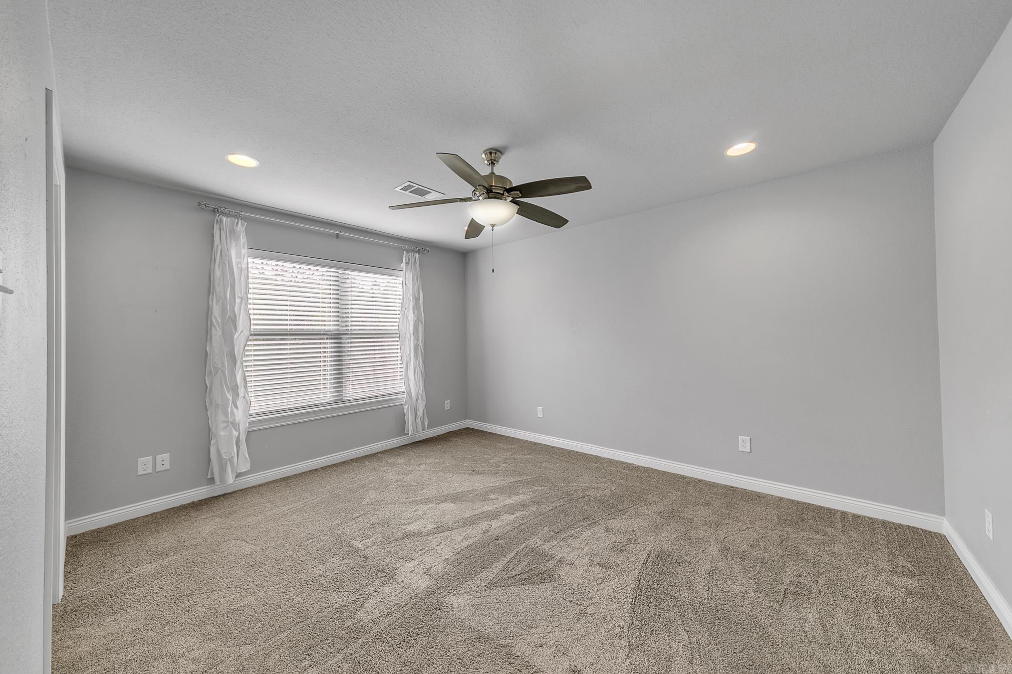 Seven Pointe Lake - Residential