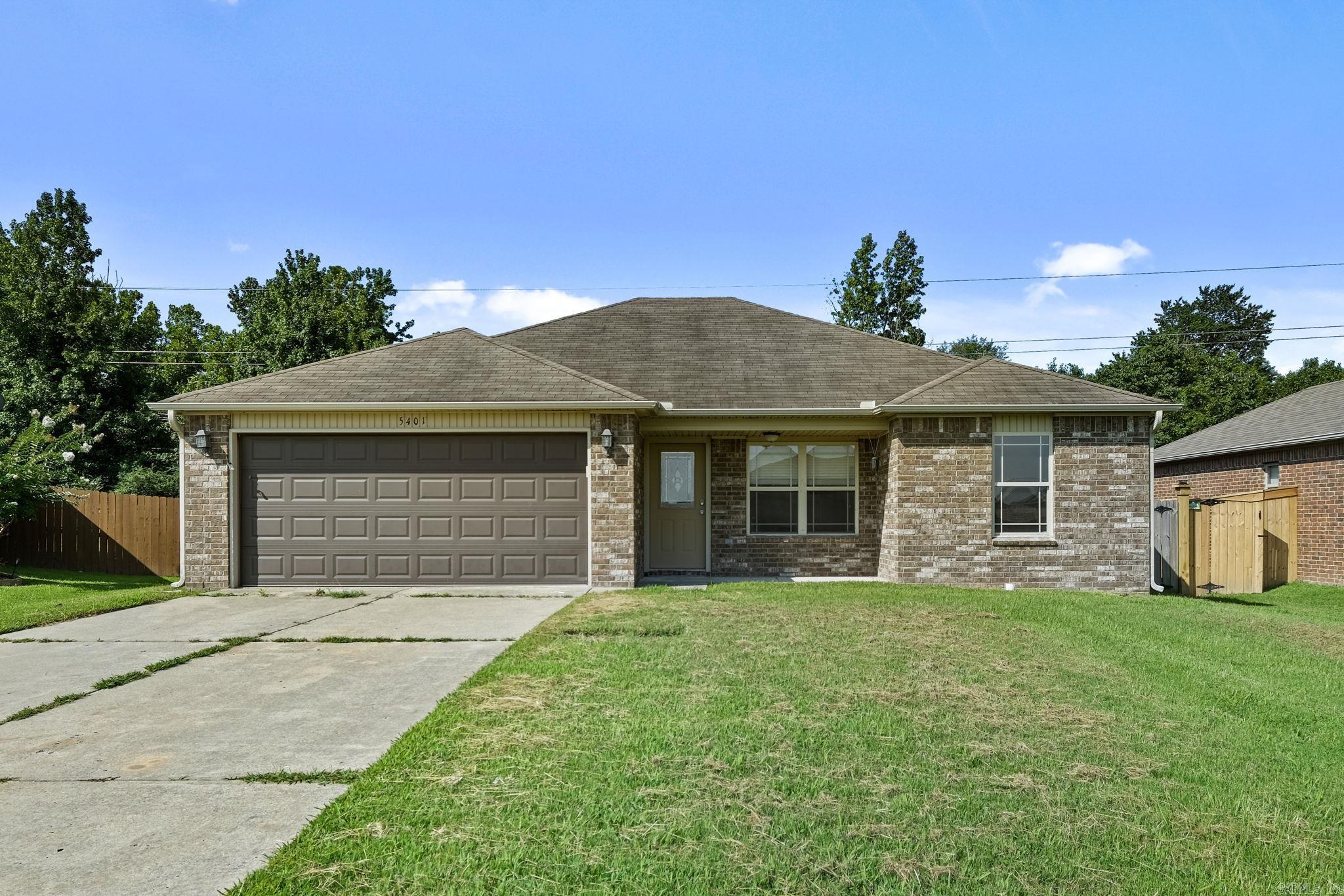 TRAMMEL ESTATES - Residential