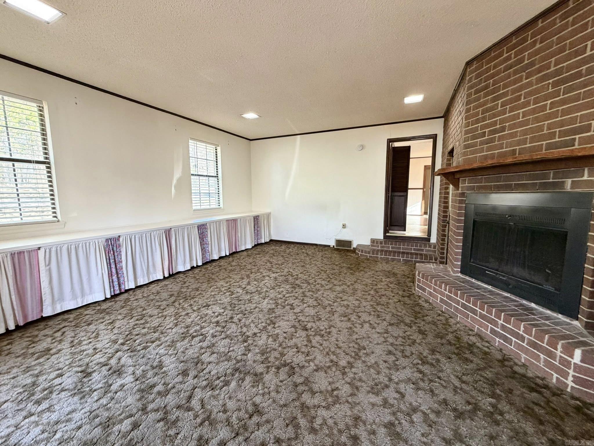 WOLFORD - Residential