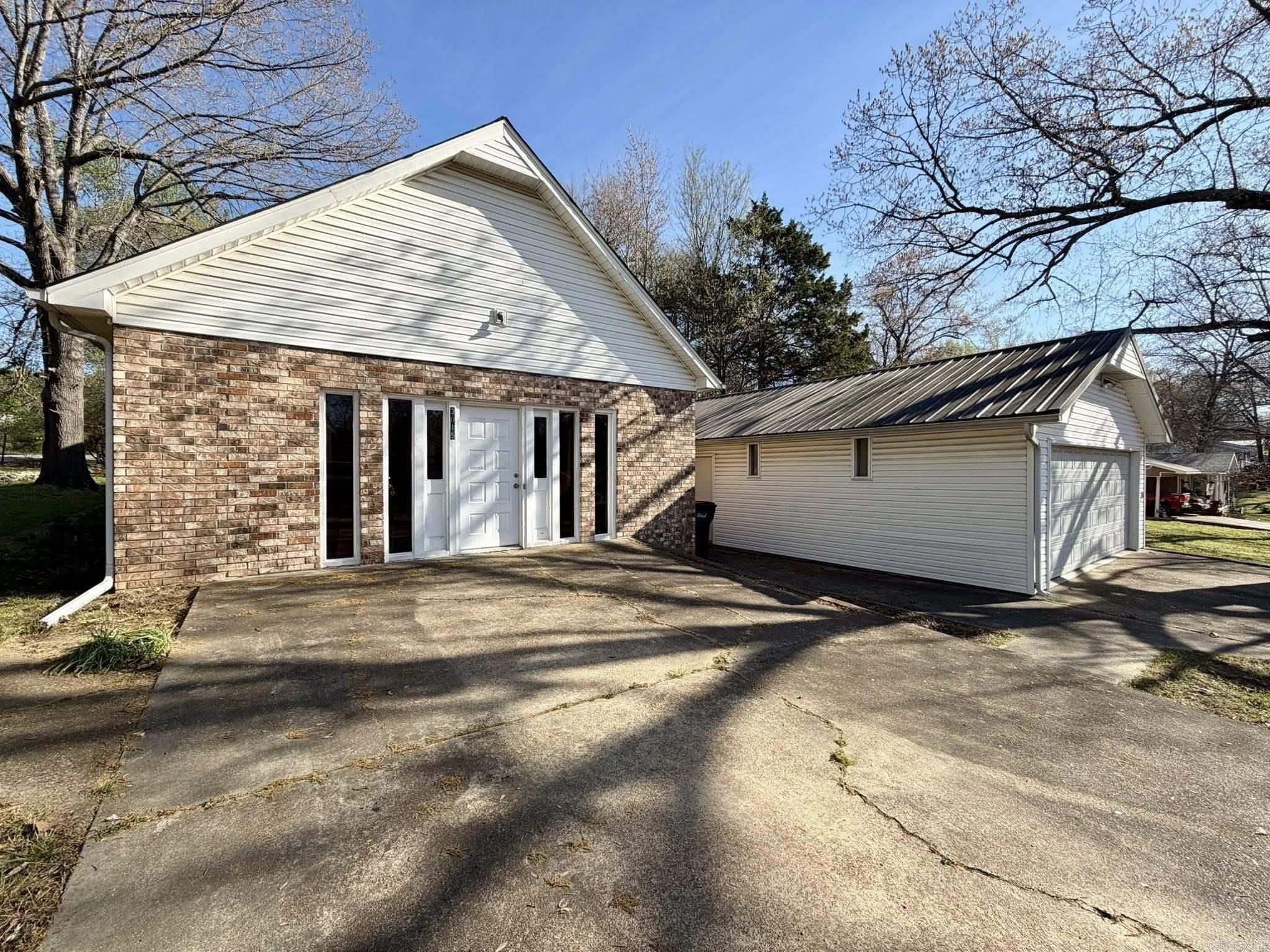 WOLFORD - Residential