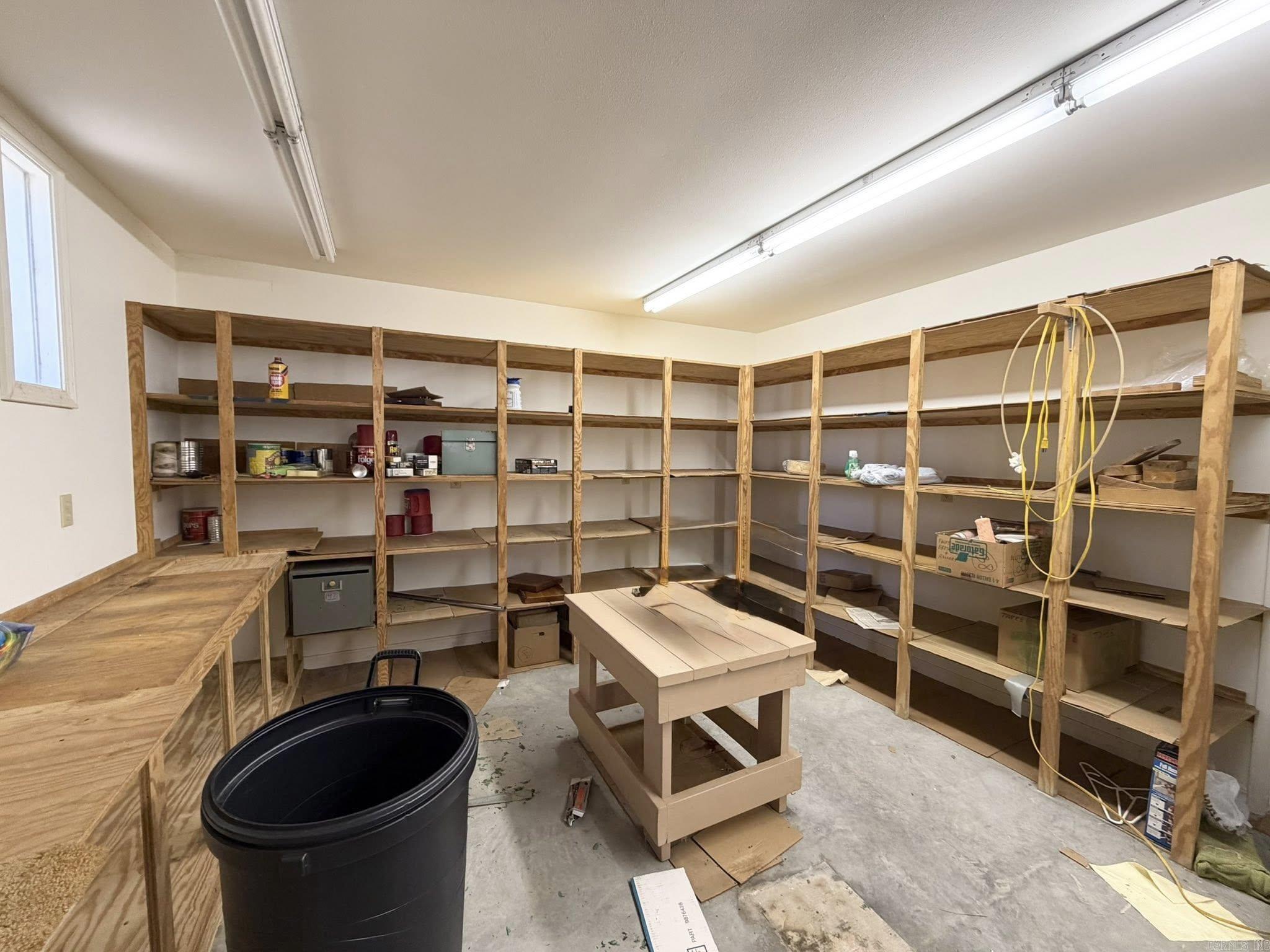 WOLFORD - Residential