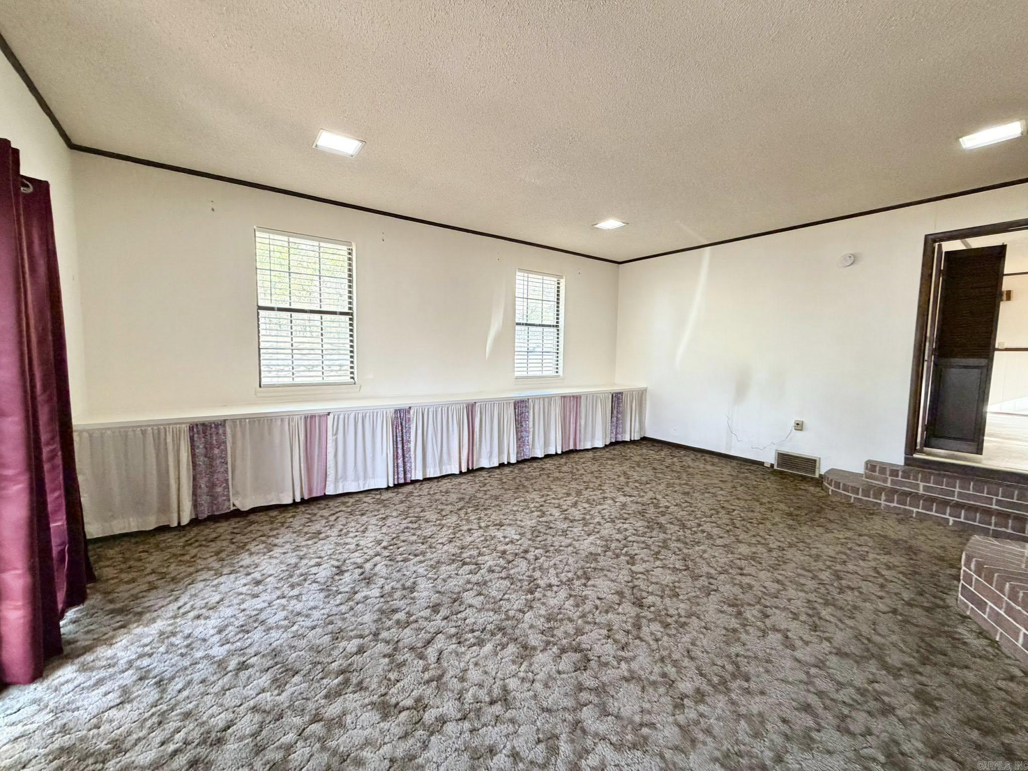 WOLFORD - Residential