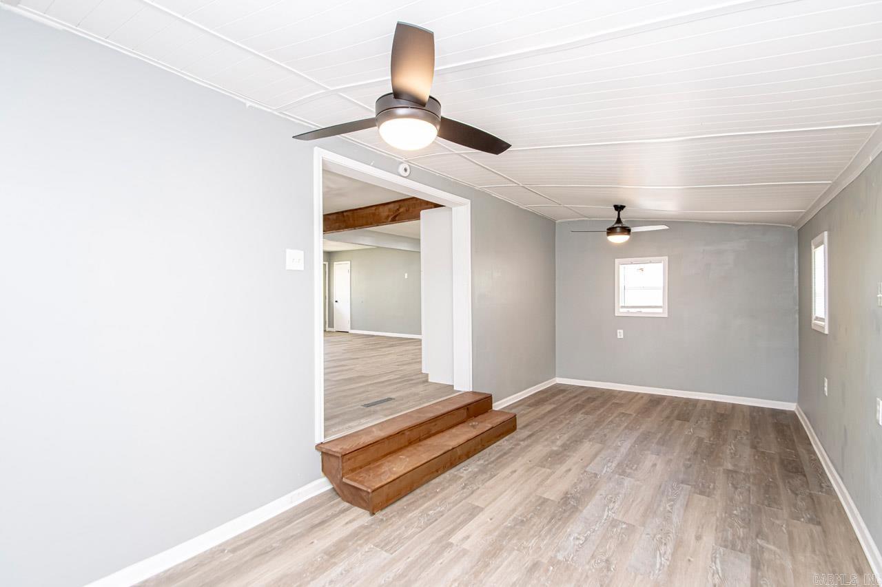 FOREST HILLS - Residential