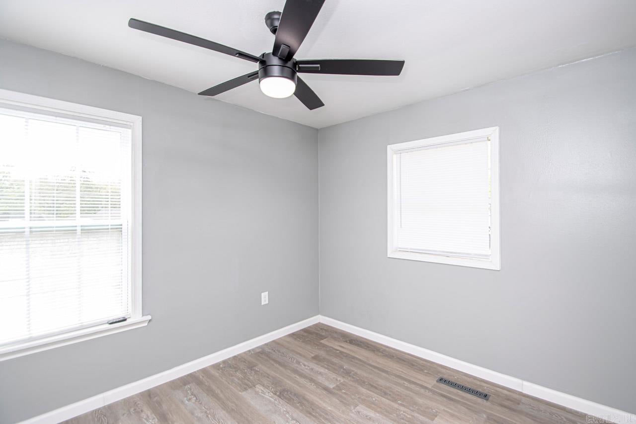 FOREST HILLS - Residential