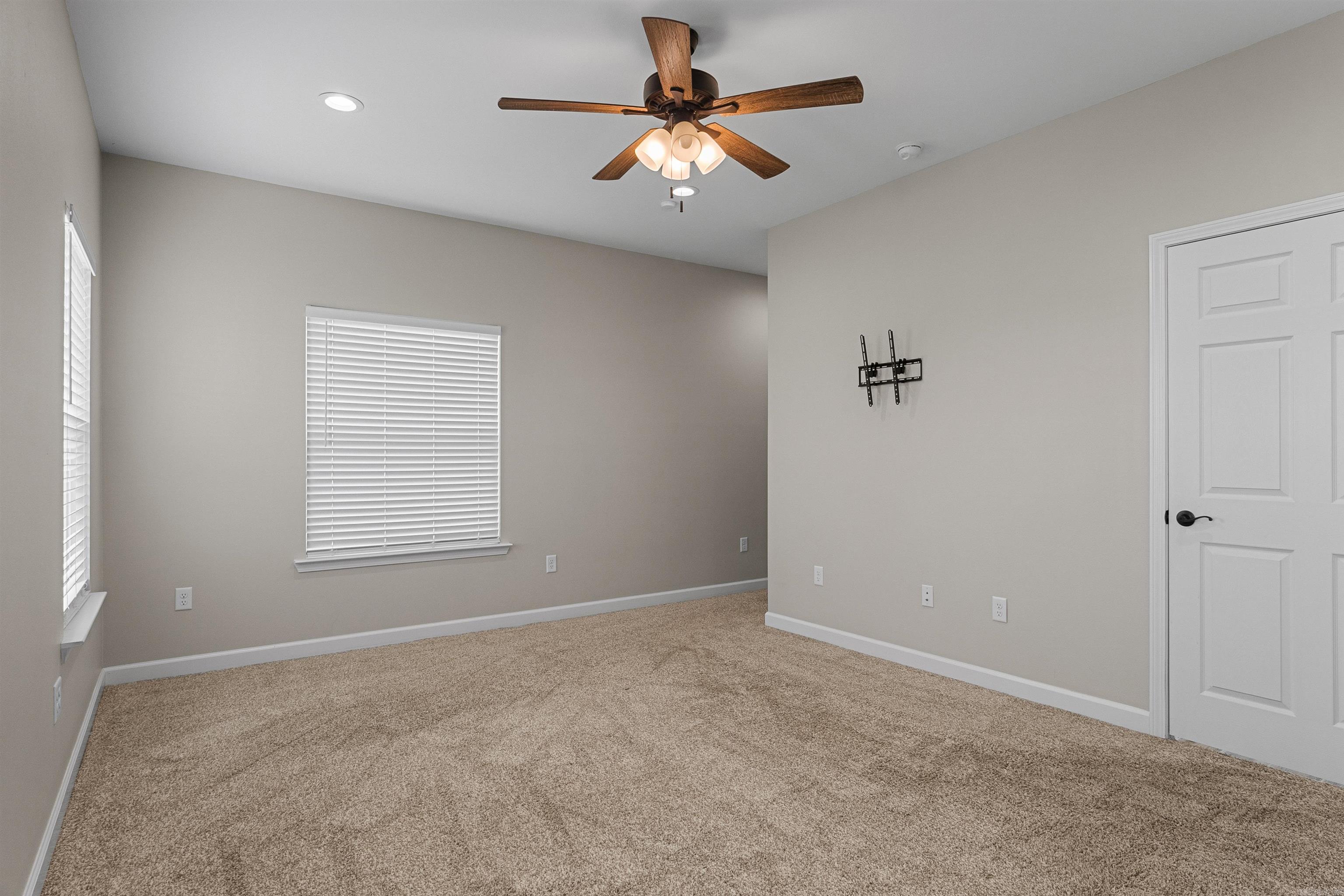 NORTHBROOK SUB - NORTH LITTLE RO - Residential