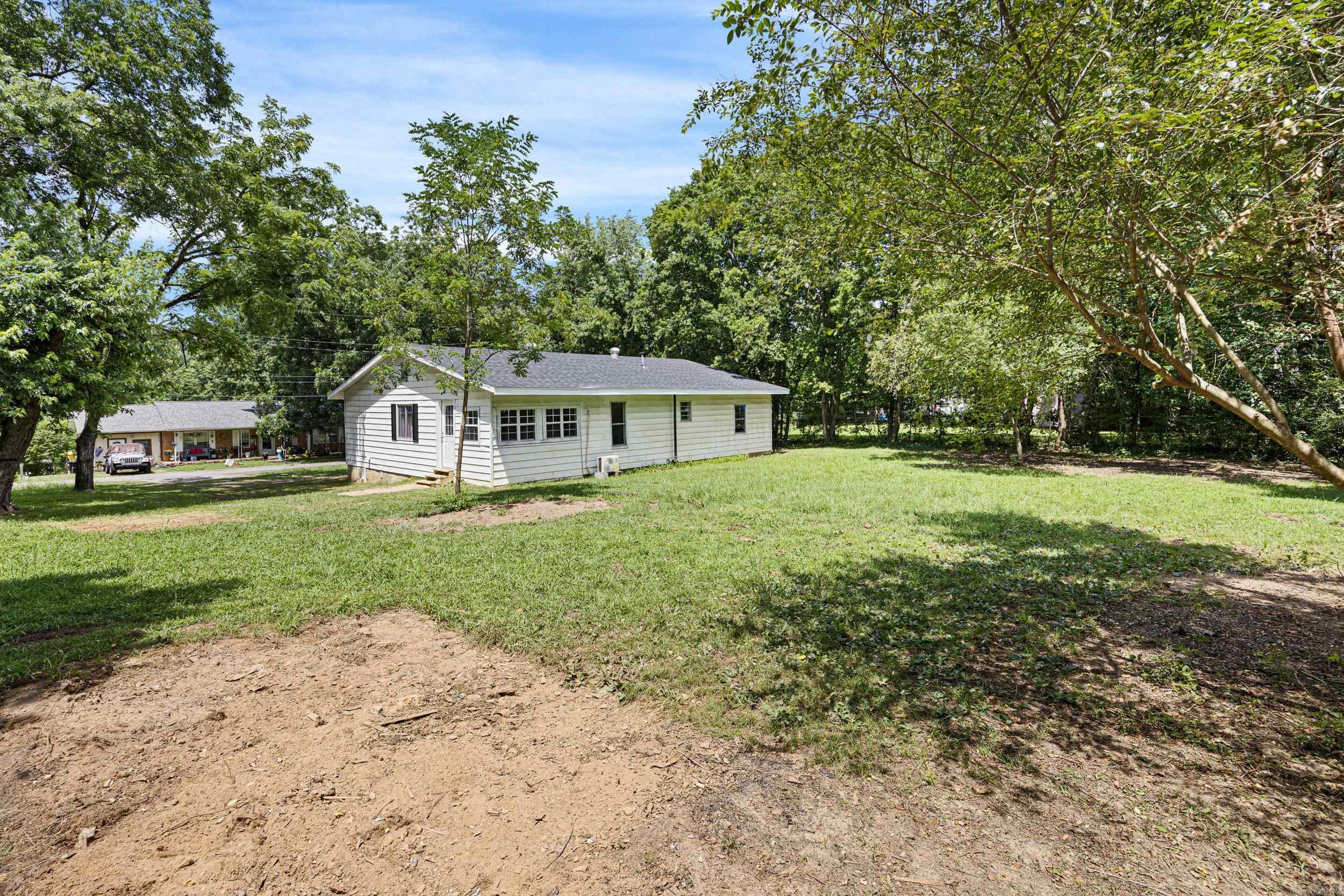 HAYES SECOND ADDITION - Residential