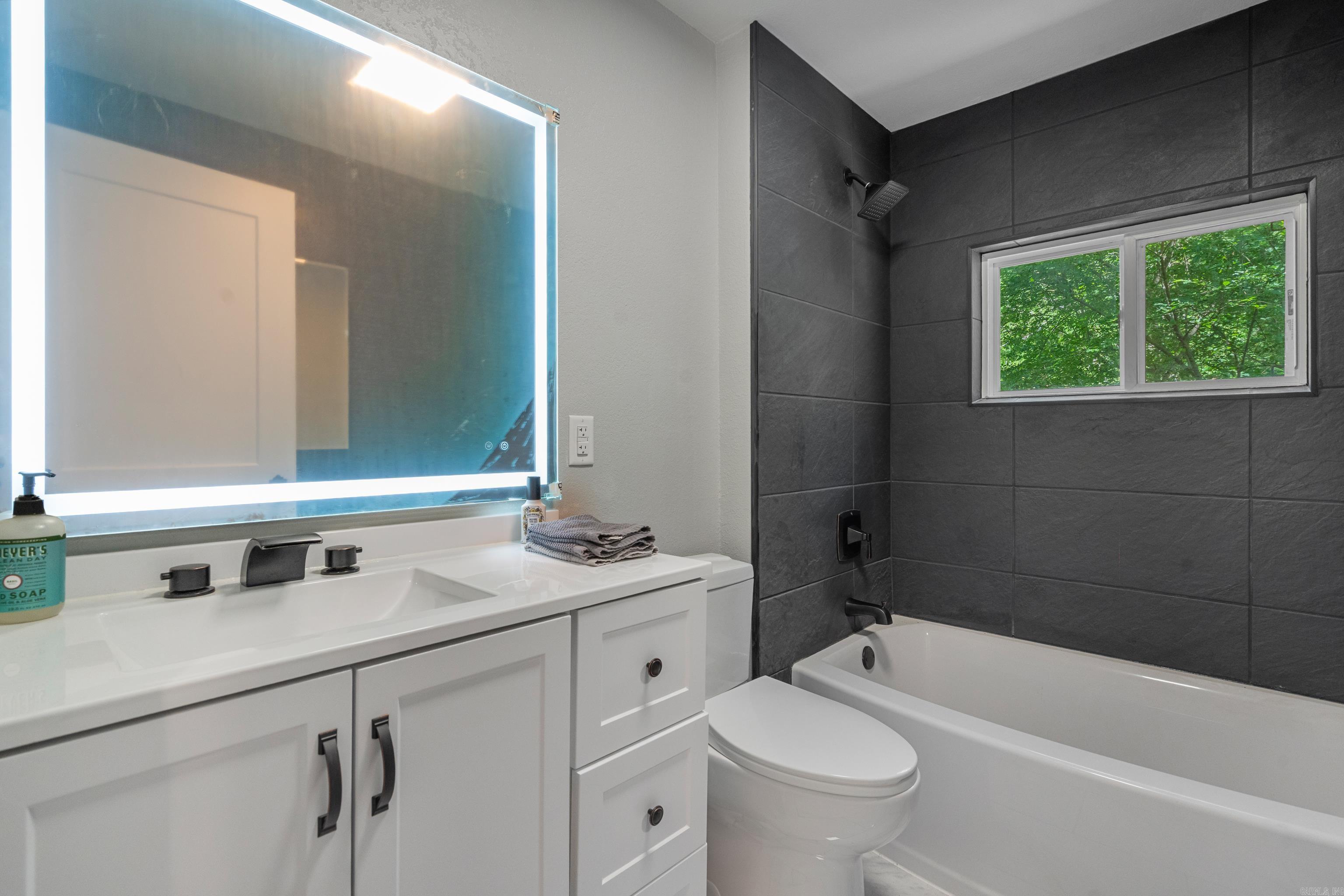 WASHINGTON HEIGHTS ADDITION - Residential