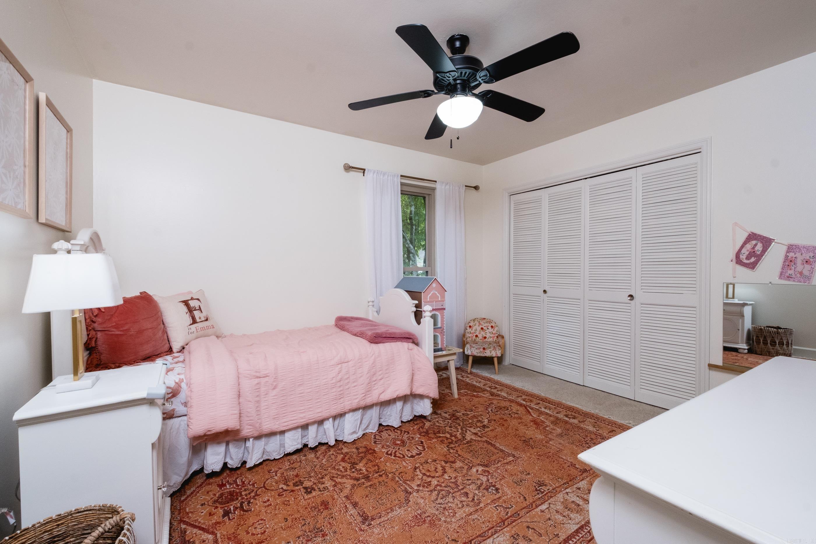 LEAWOOD HEIGHTS - Residential