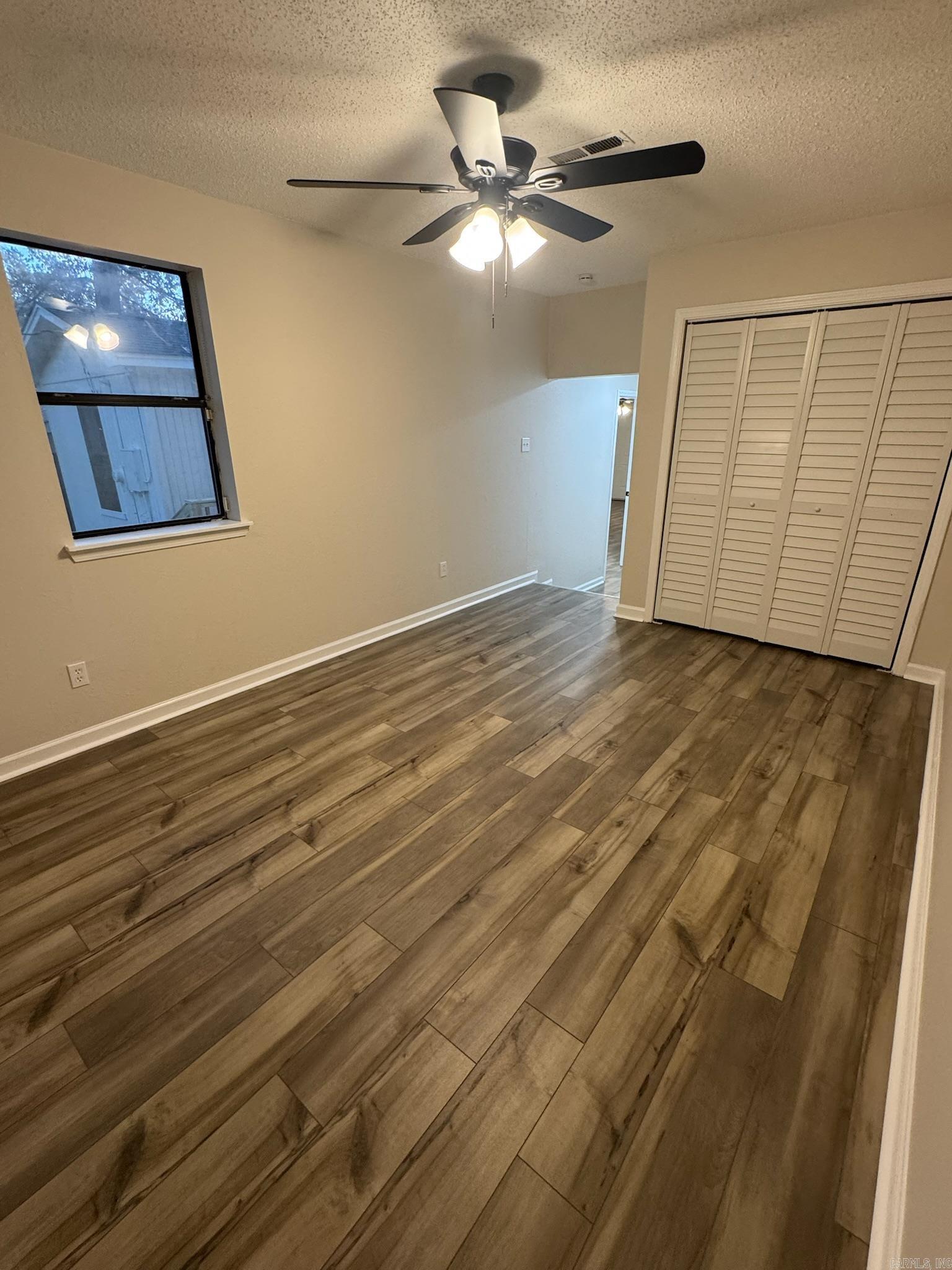 SINGLETON RIDGE - Residential