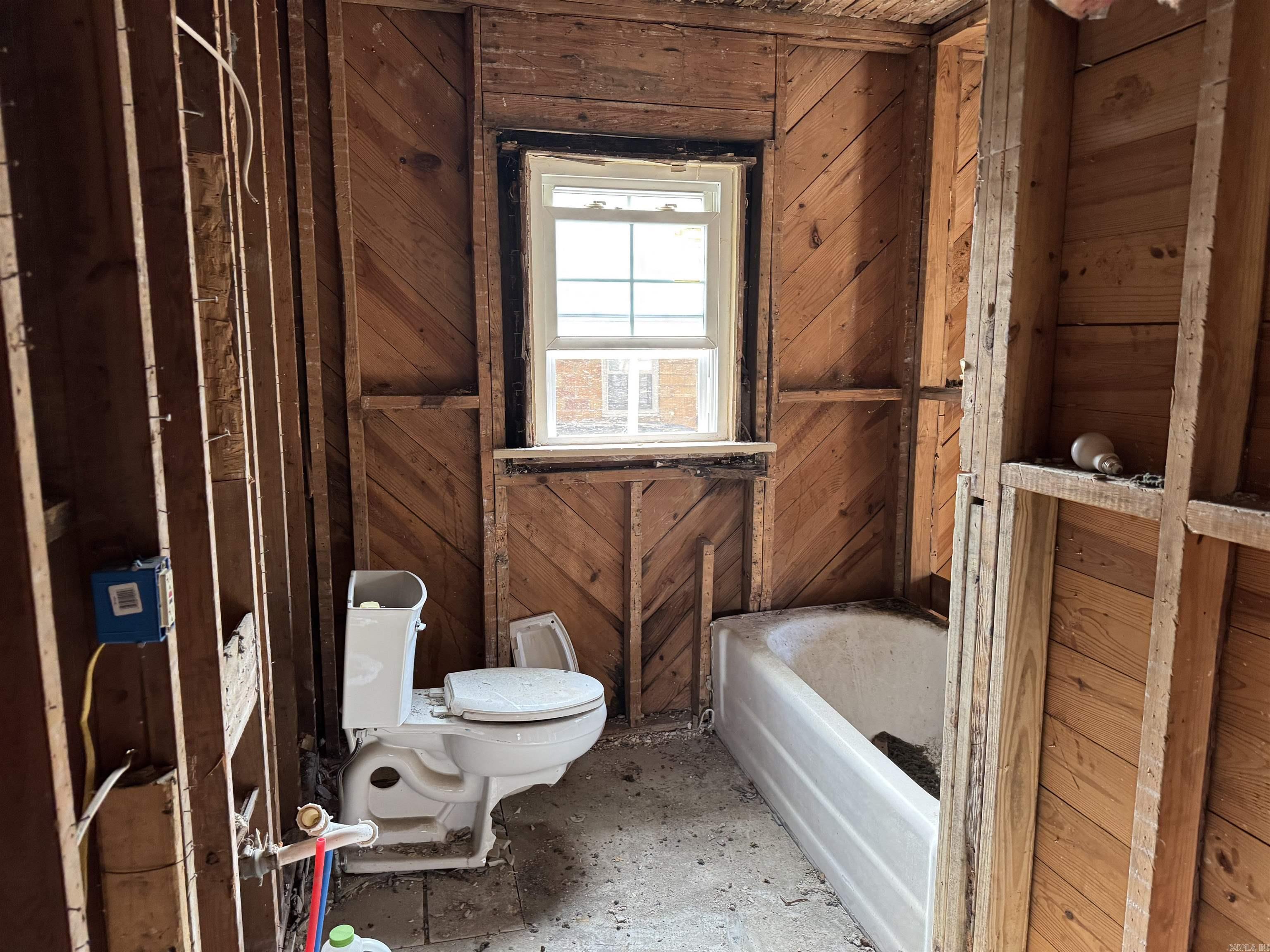 CITY OF LR L12 - Residential