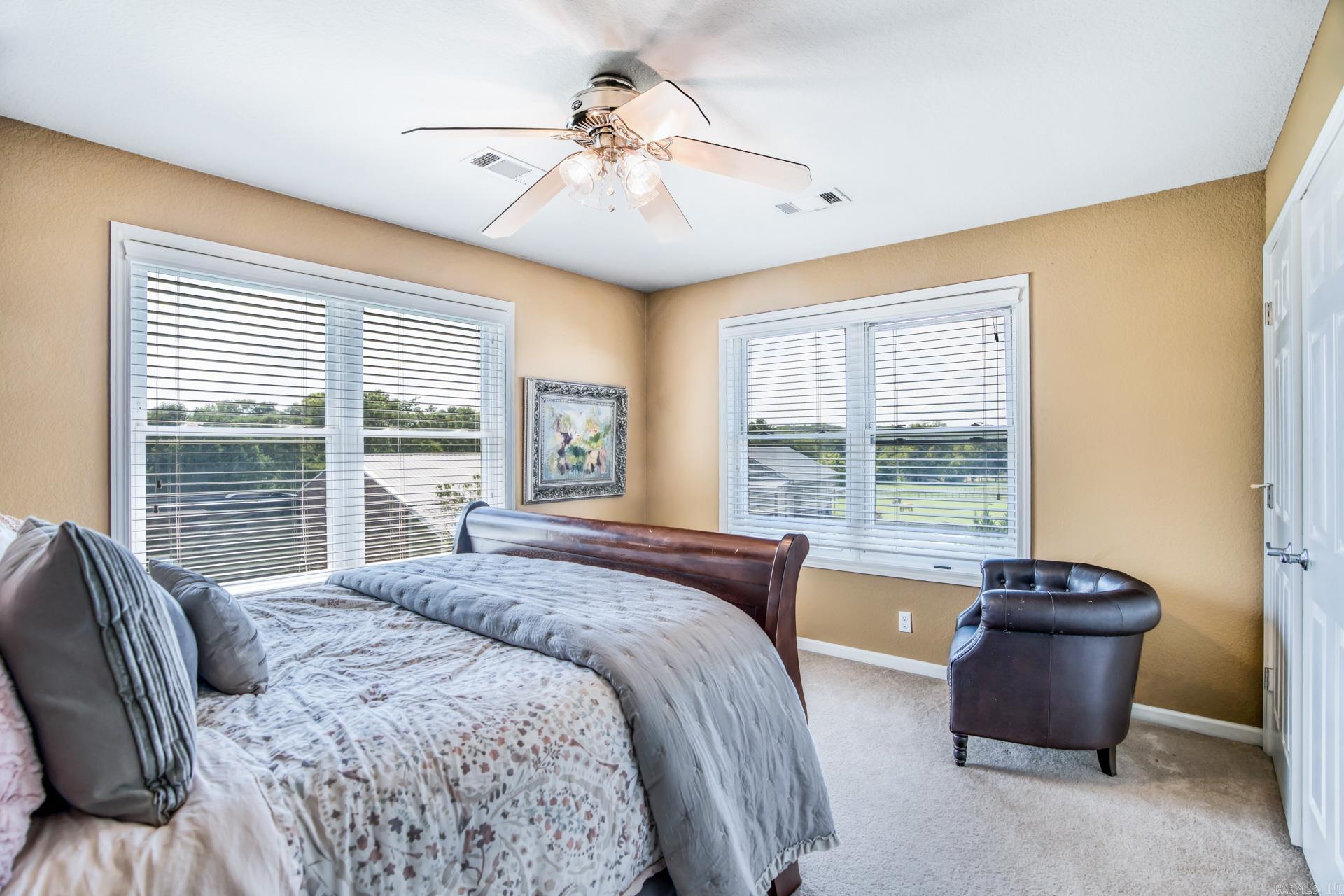 RIVER RANCH - Residential