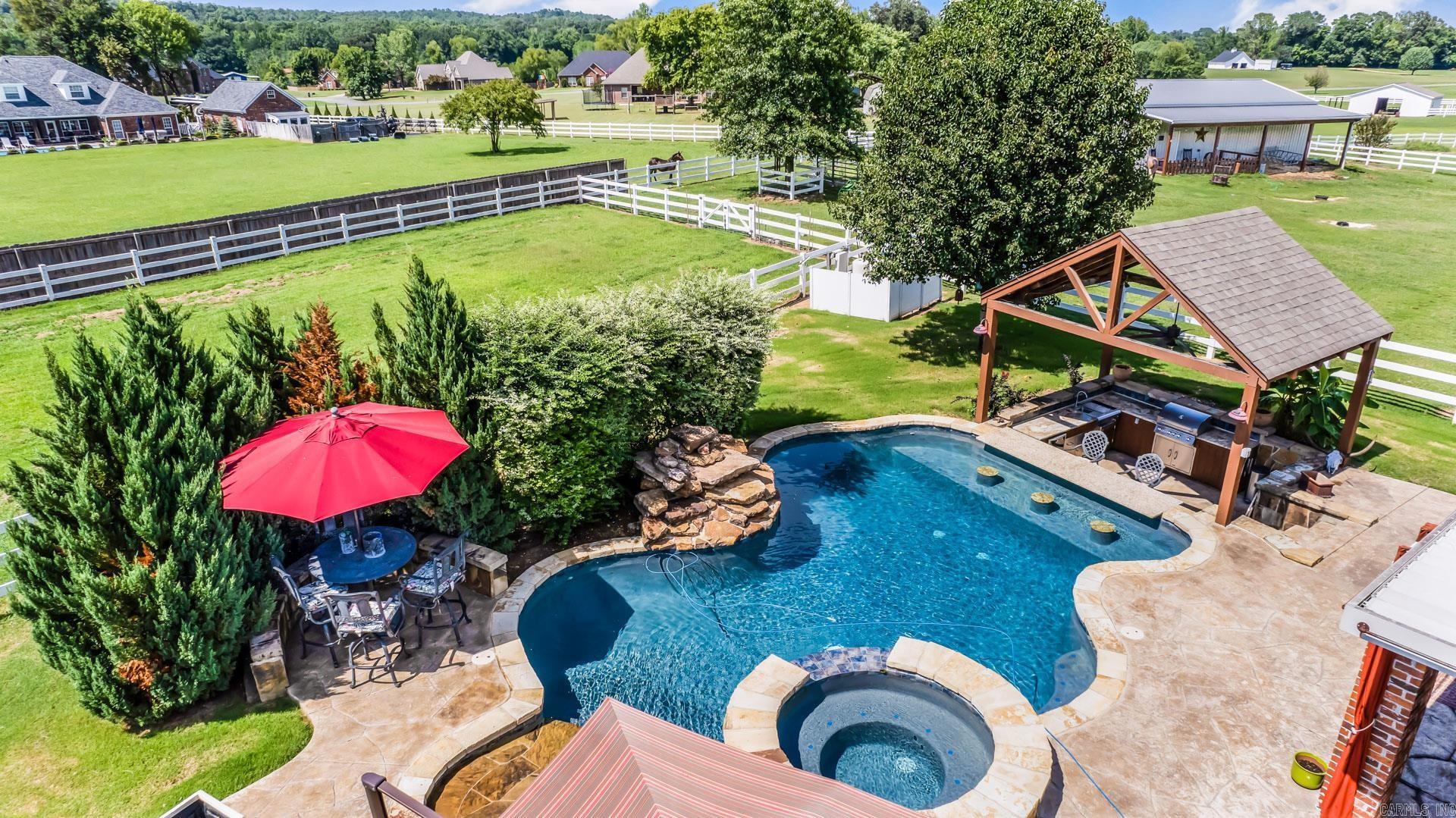 RIVER RANCH - Residential