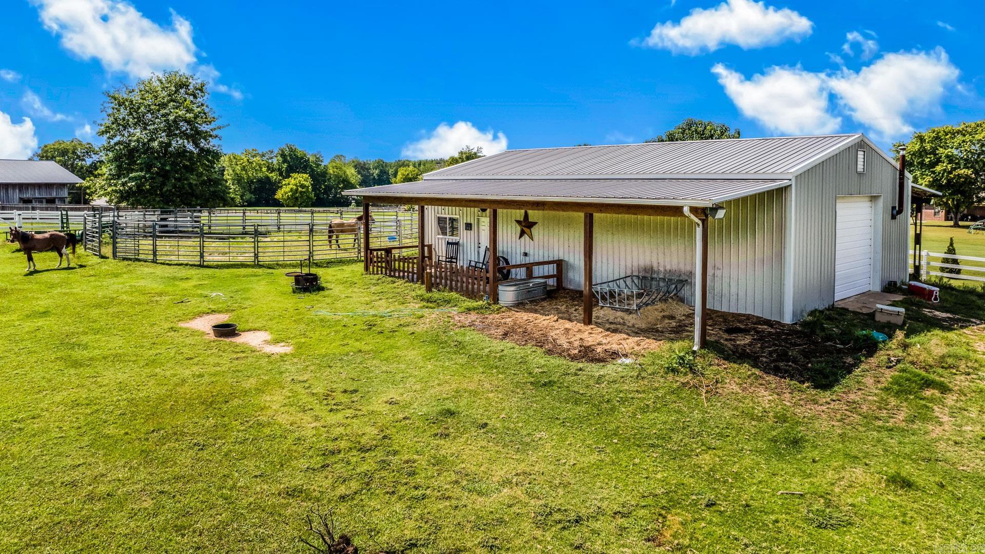 RIVER RANCH - Residential