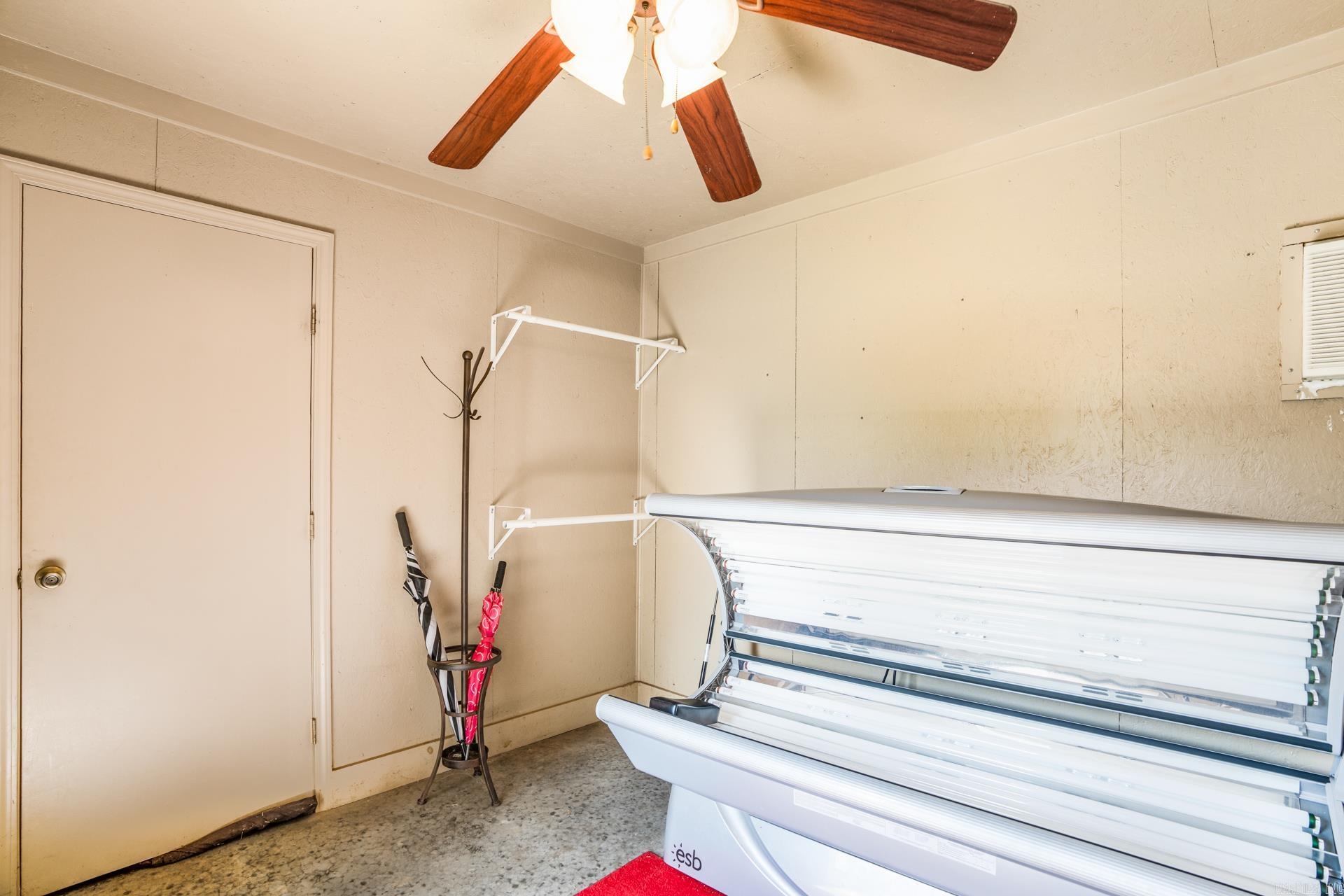 RIVER RANCH - Residential