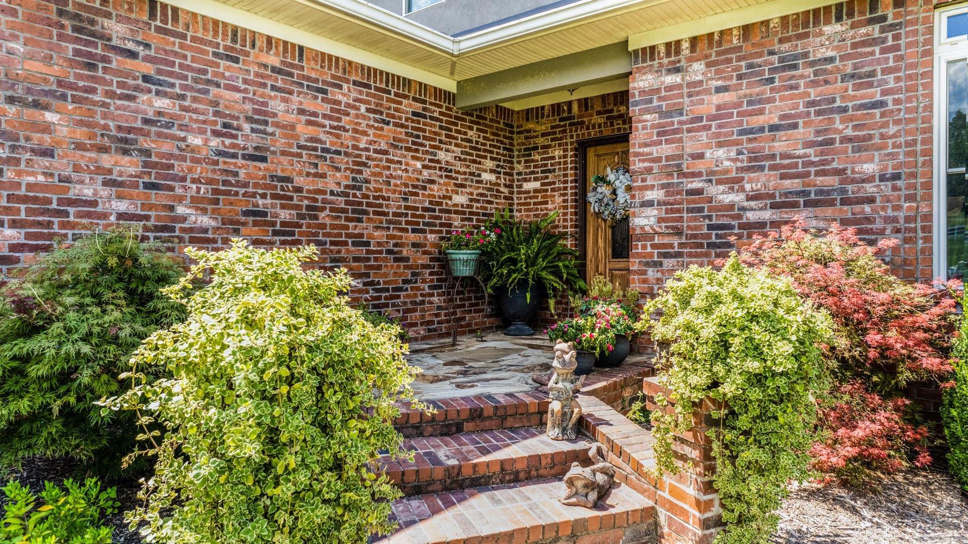 RIVER RANCH - Residential