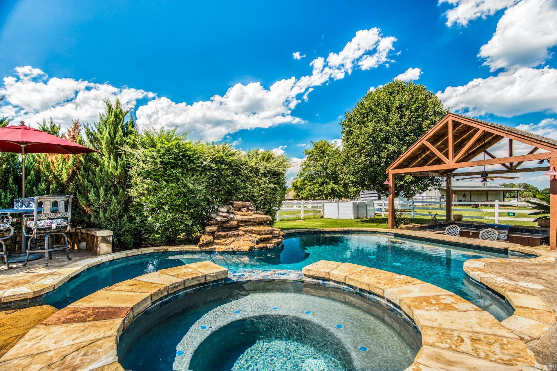 RIVER RANCH - Residential