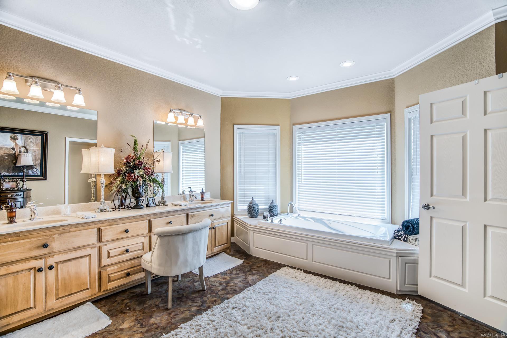 RIVER RANCH - Residential