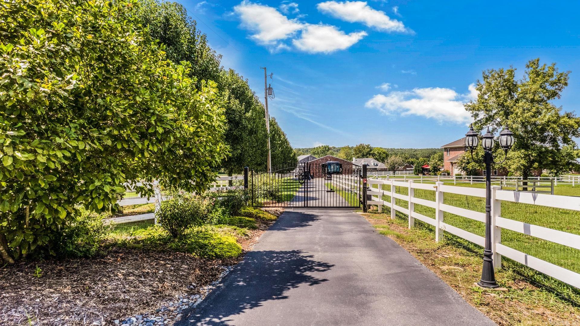 RIVER RANCH - Residential