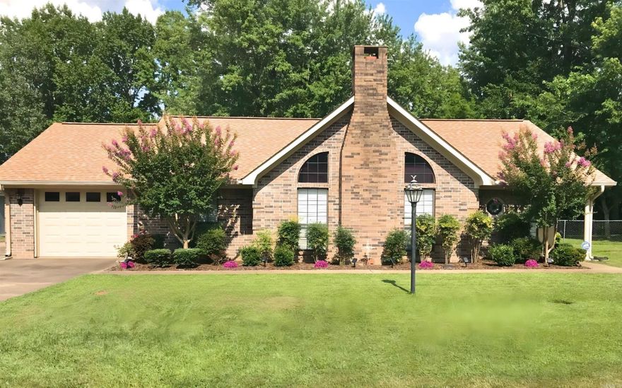 Located on a quiet cul-de-sac just minutes from all amenities, this BEAUTIFUL well kept home has everything you need and more! Step  inside and notice the stunning vaulted ceilings, open concept floor plan, custom windows (including a unique stained glass piece), lovely light fixtures, and a large stone natural gas fireplace. The home features spacious bedrooms, a charming breakfast nook, hard wood kitchen cabinets, a large pantry, nice dining area, ample storage, and a double sink bathroom off of the Primary bedroom. The property includes an attached 1 car garage, with a large adjoining storage room. Step outside and notice the attractive landscaping, a covered patio area, and well maintained storage shed. The roof was replaced 5 years ago with high quality architectural shingles. If you’re looking for a well maintained, move in ready, low maintenance home in town, this could be it!