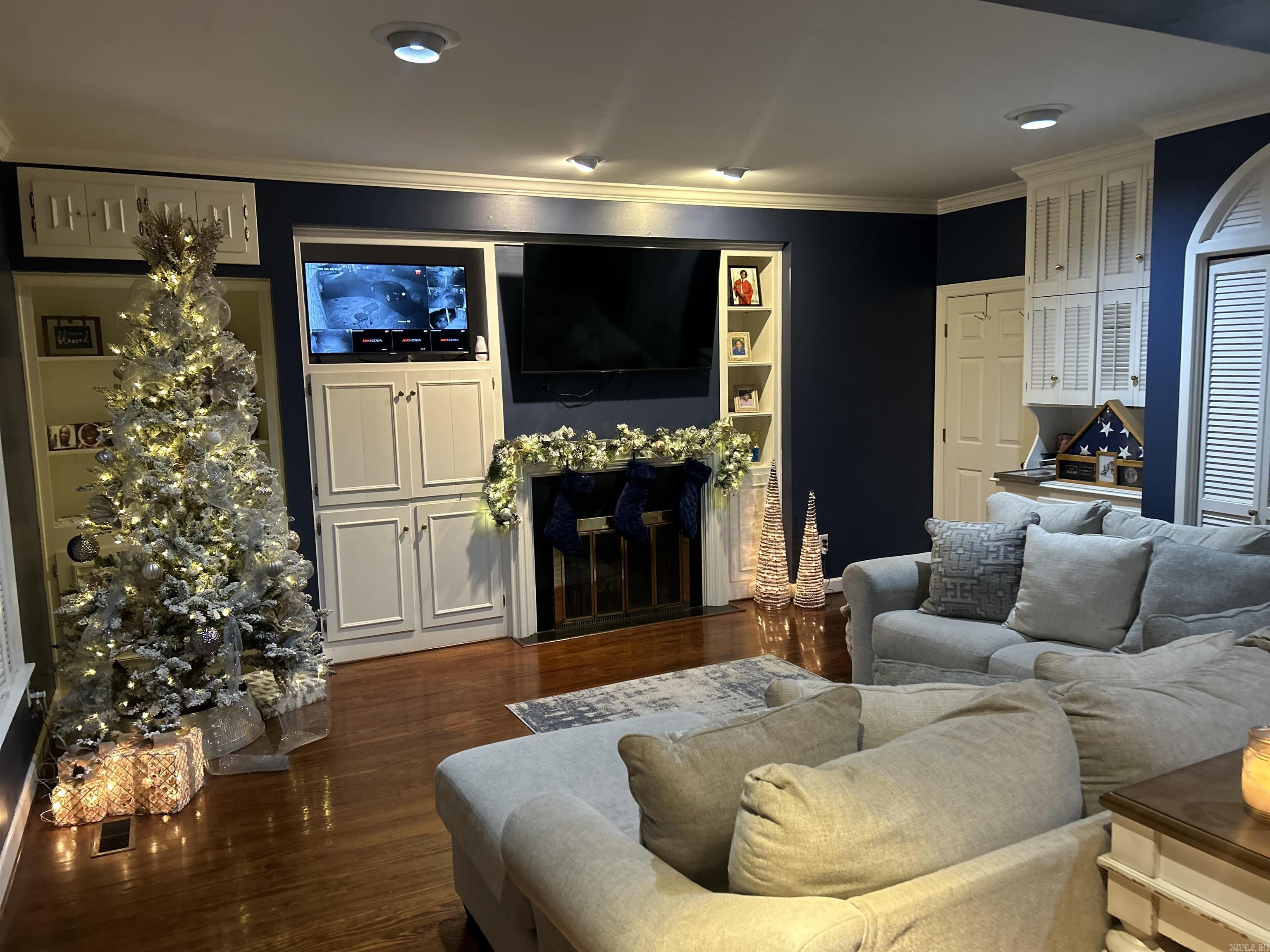 COUNTRY CLUB ADD - Residential