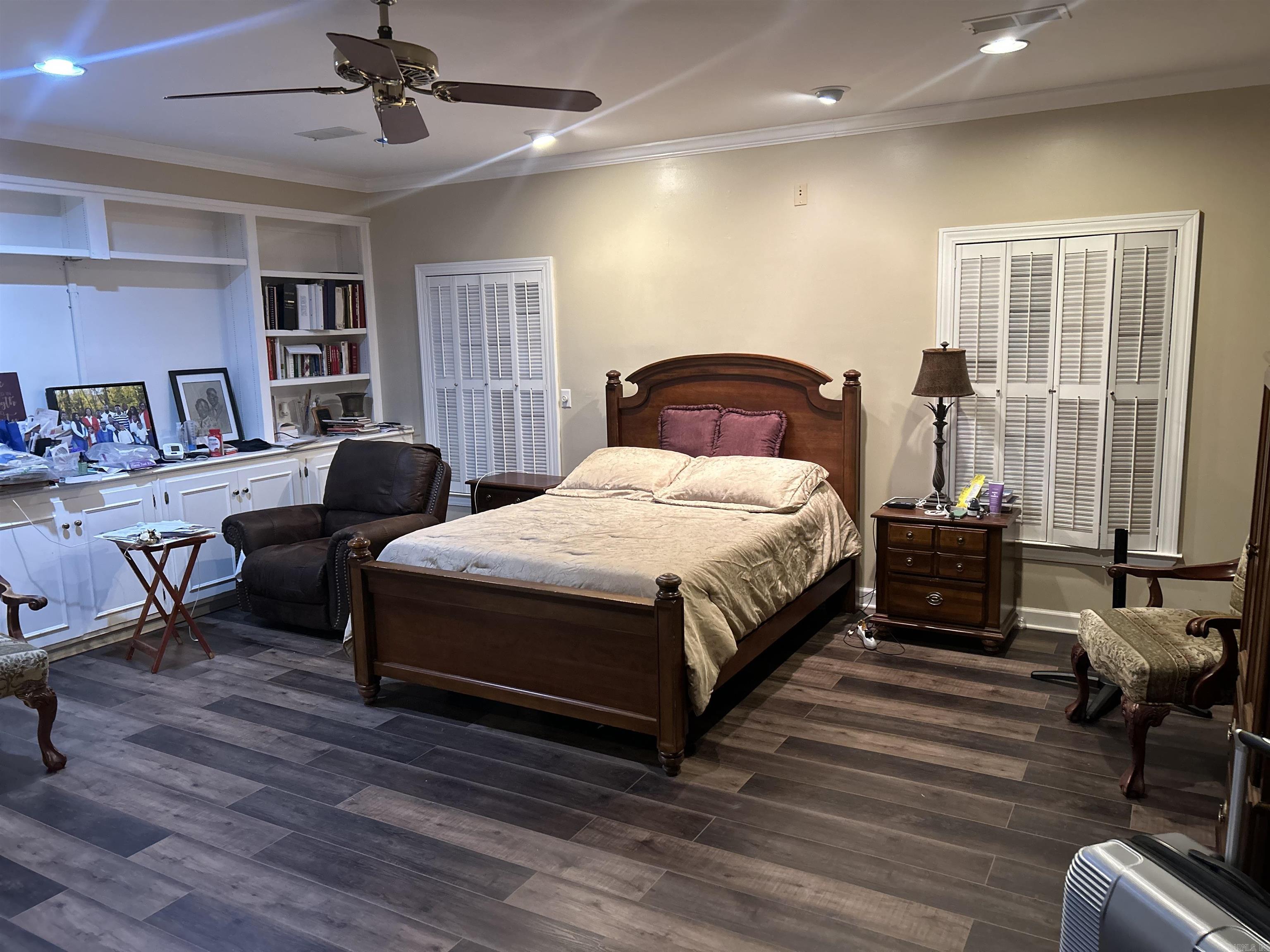 COUNTRY CLUB ADD - Residential