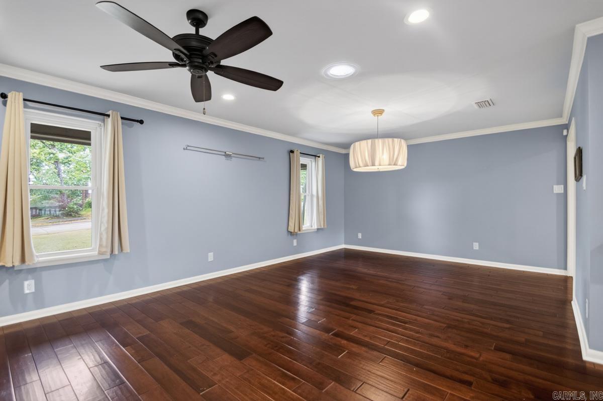 LAKEWOOD - Residential