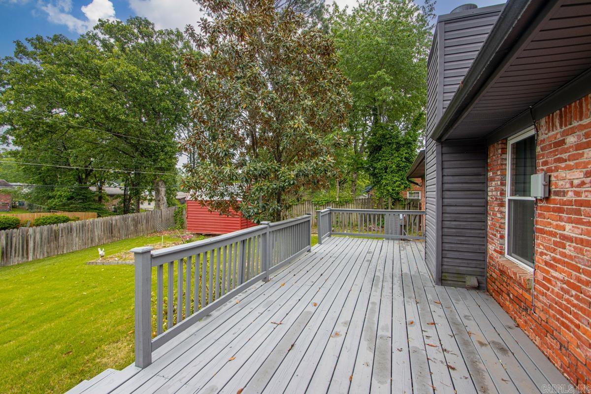 LAKEWOOD - Residential