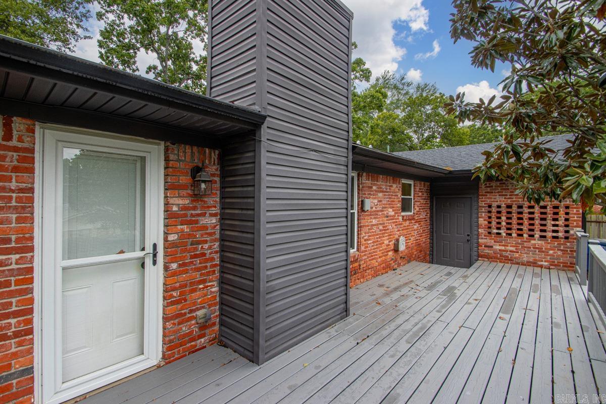 LAKEWOOD - Residential