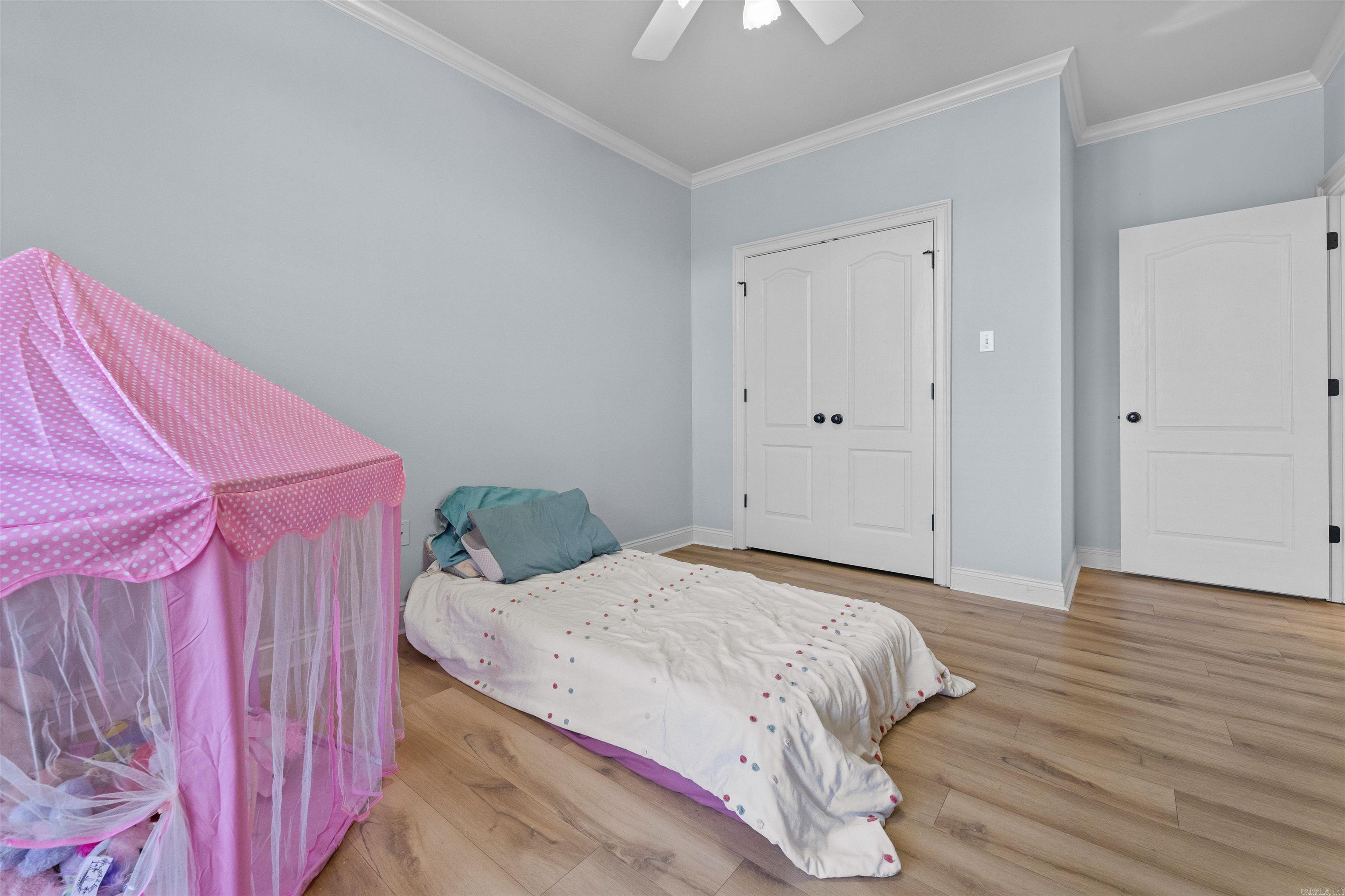 ST CHARLES PLACE - Residential