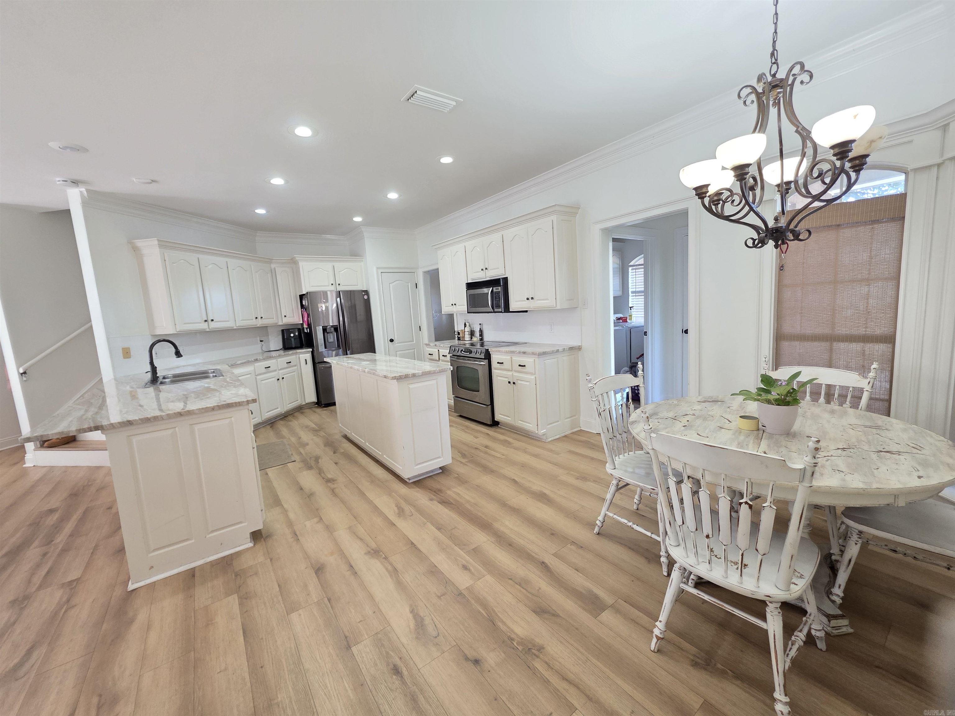 ST CHARLES PLACE - Residential